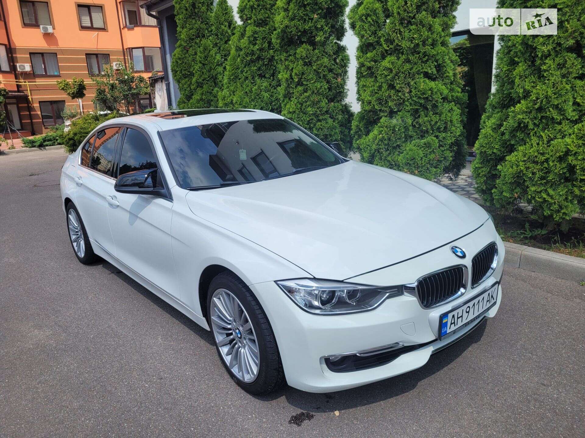 BMW 328I 2011