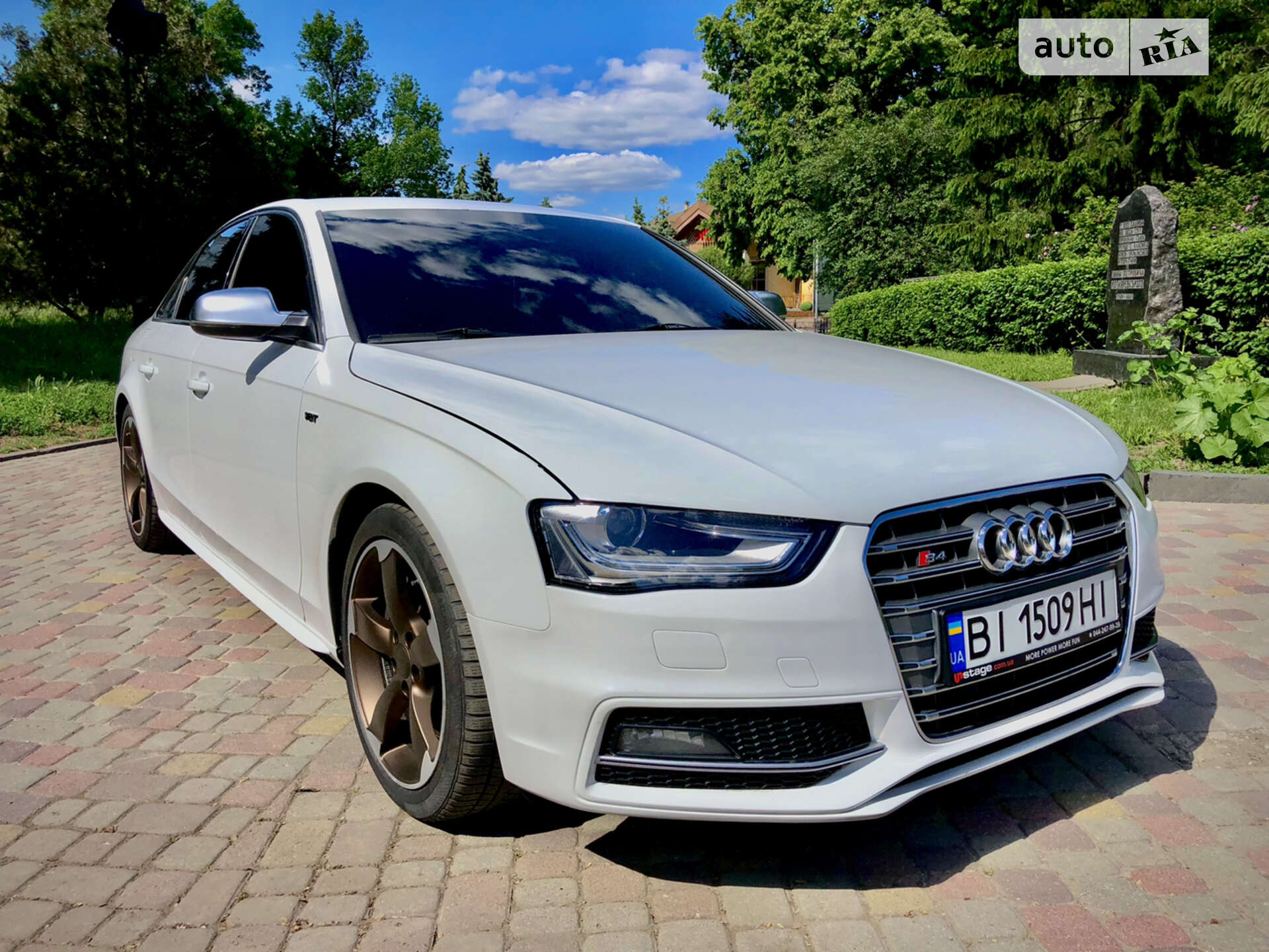 AUDI S4 2012