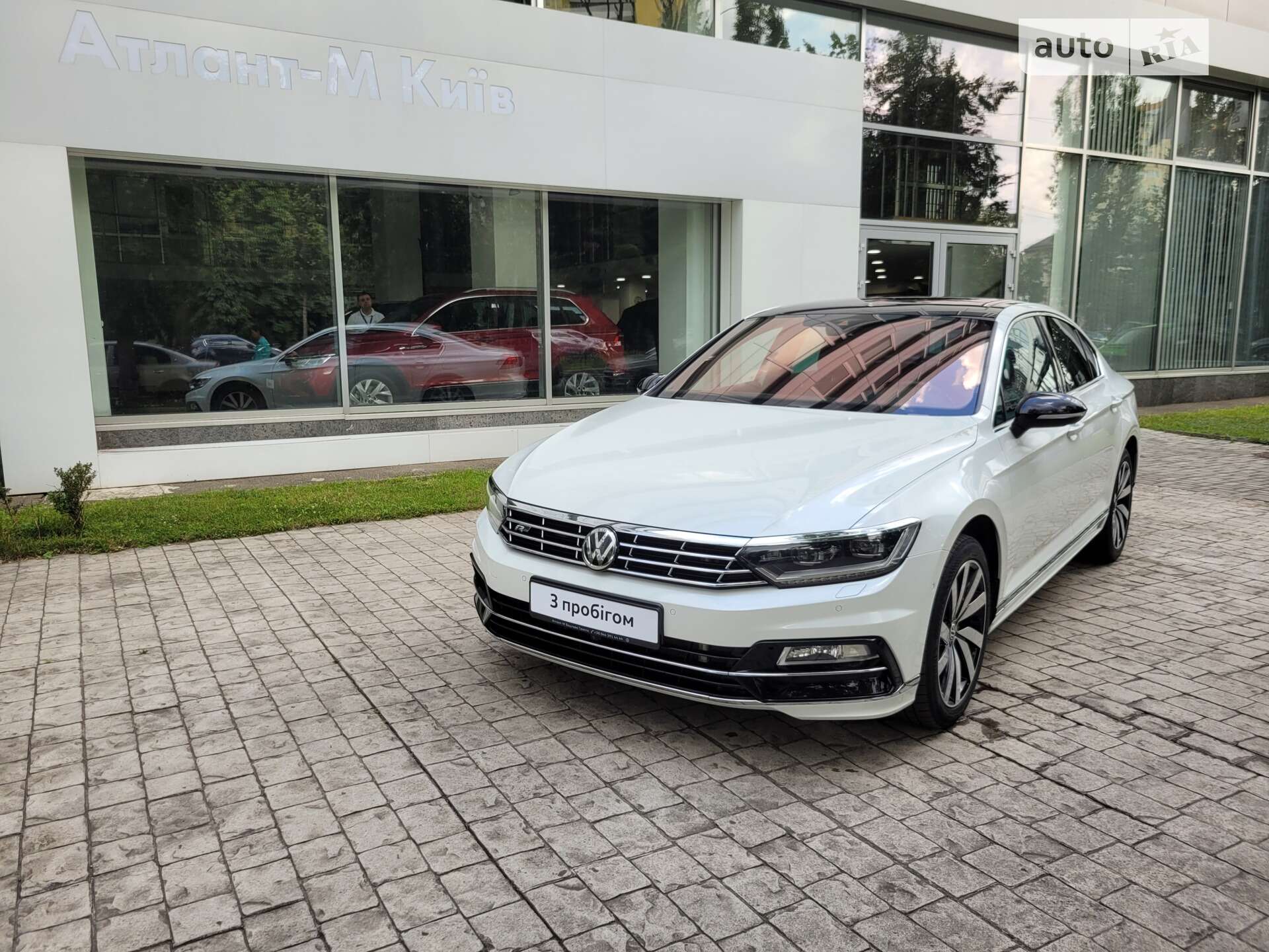 VOLKSWAGEN PASSAT 2018