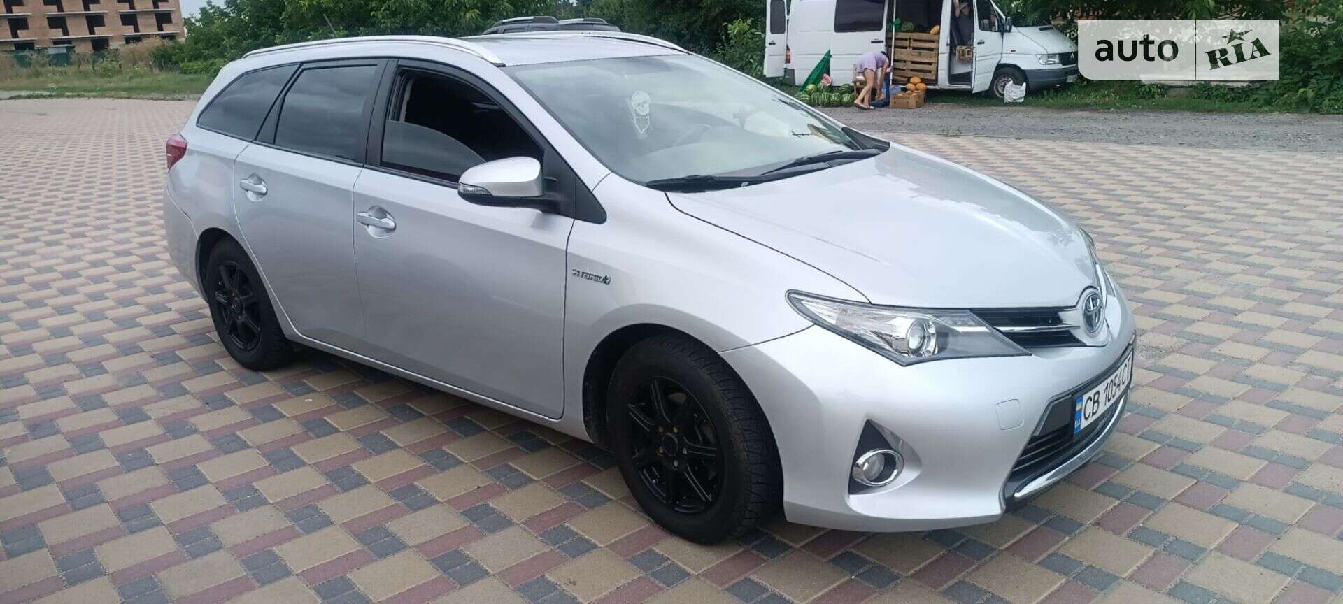 TOYOTA AURIS 2013