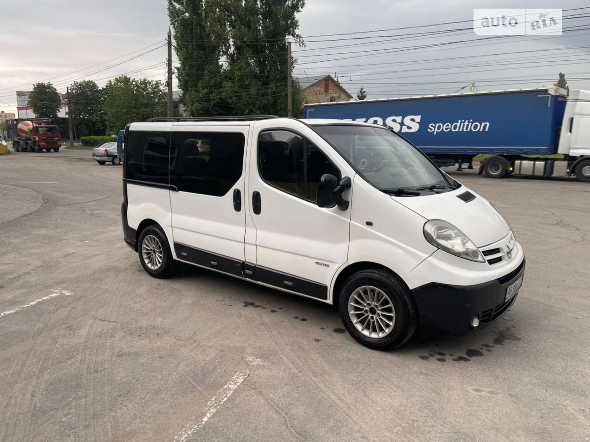 NISSAN PRIMASTAR 2009