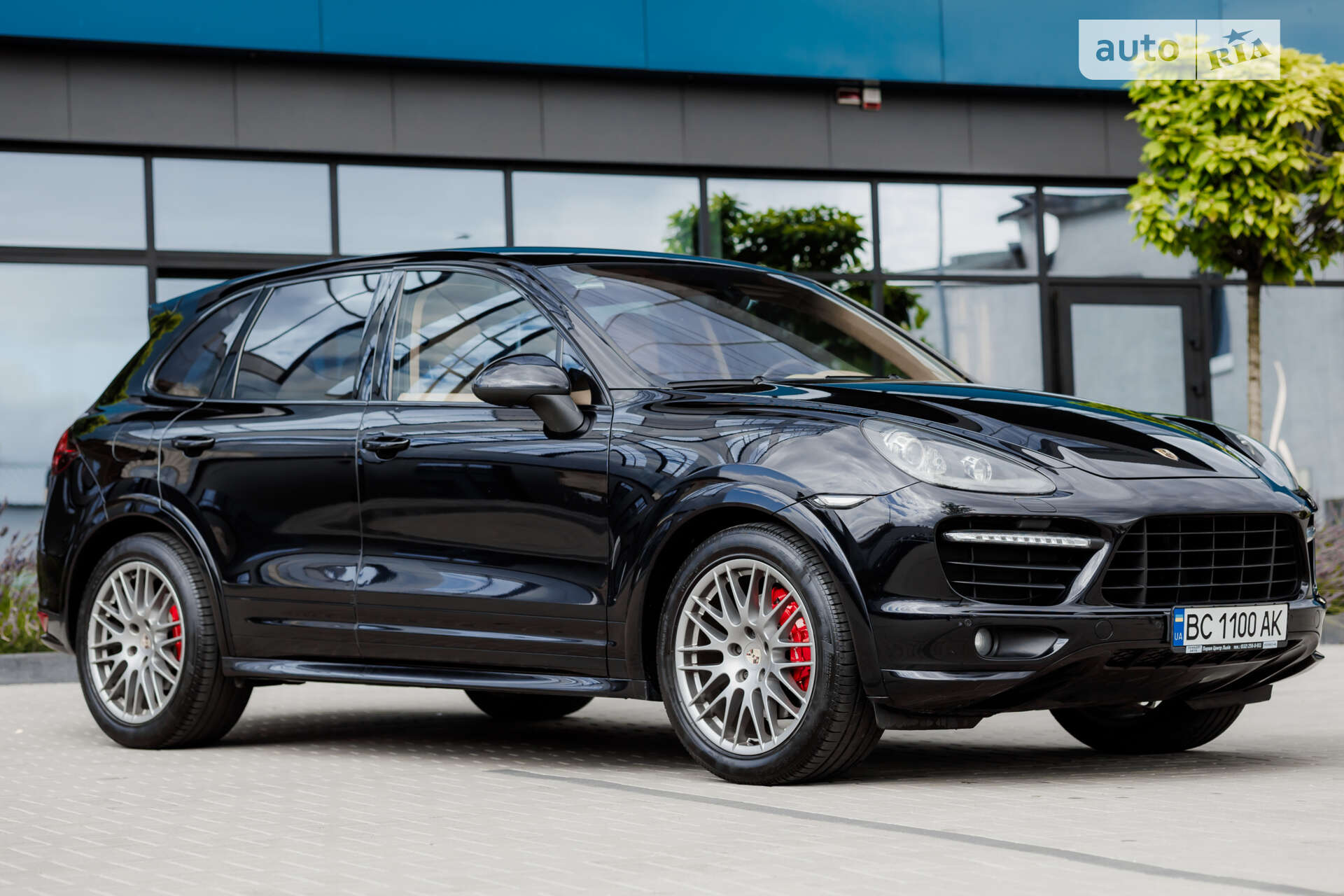 PORSCHE CAYENNE 2012