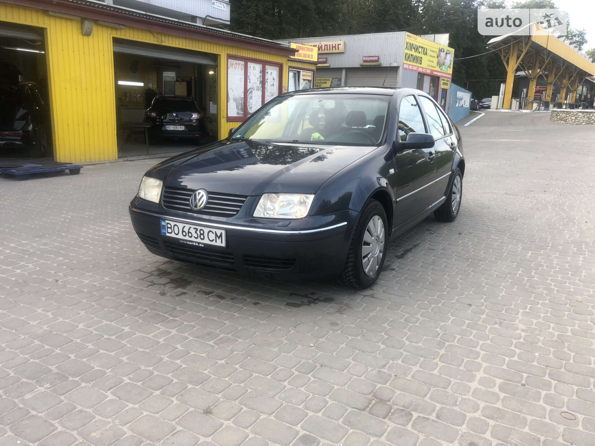 VOLKSWAGEN BORA 2004
