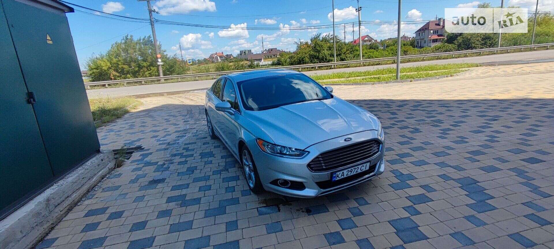 FORD FUSION