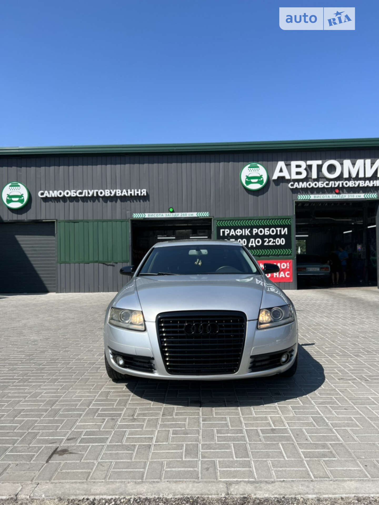 AUDI A6