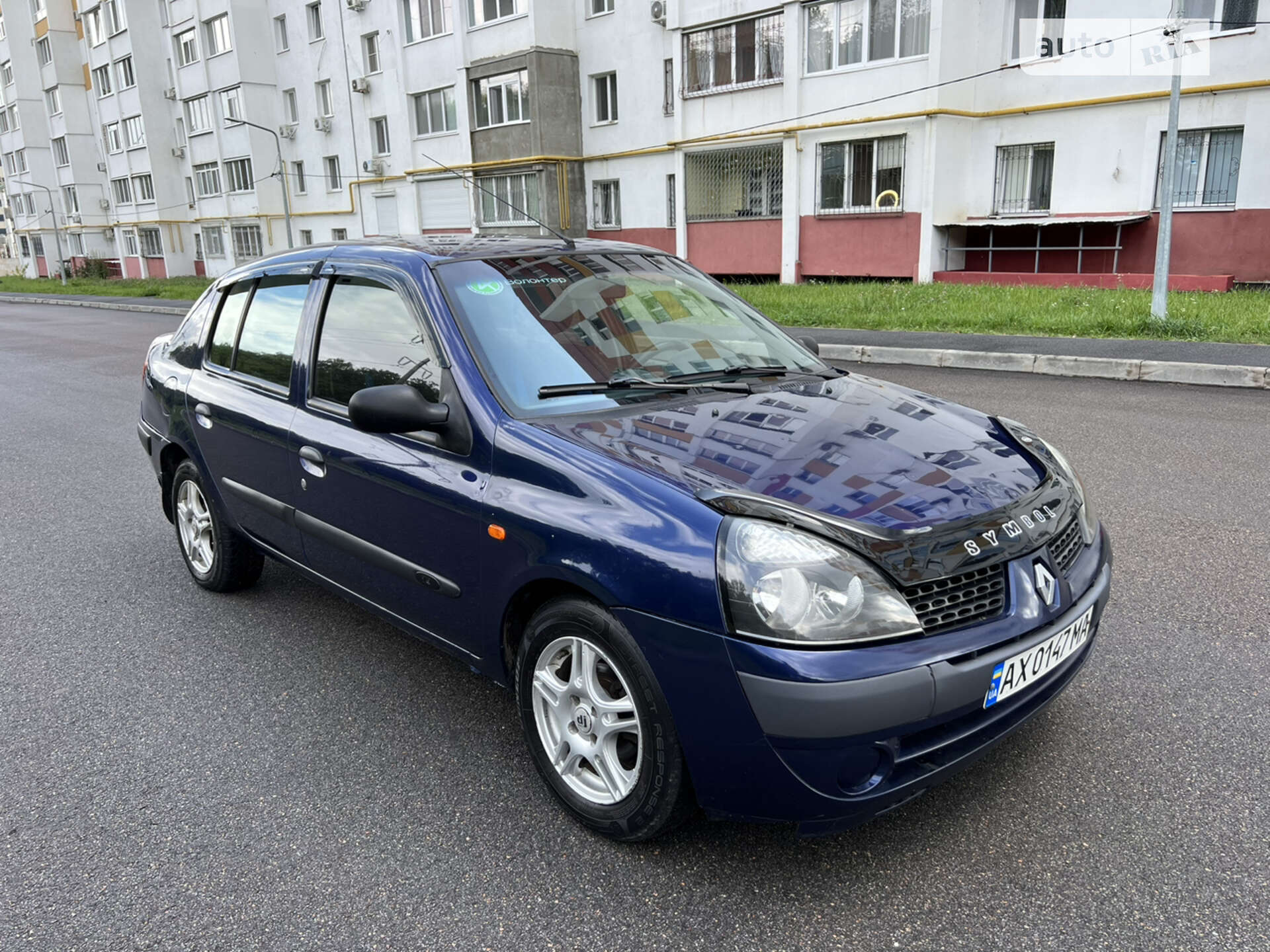 RENAULT CLIO 2003
