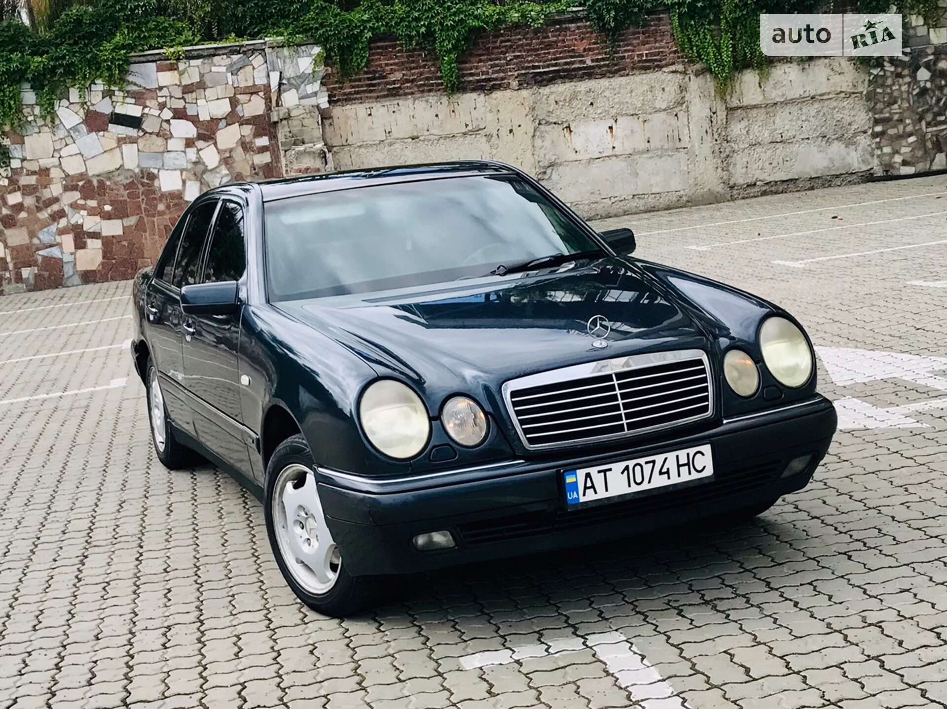 MERCEDES-BENZ E 220 CDI 1998