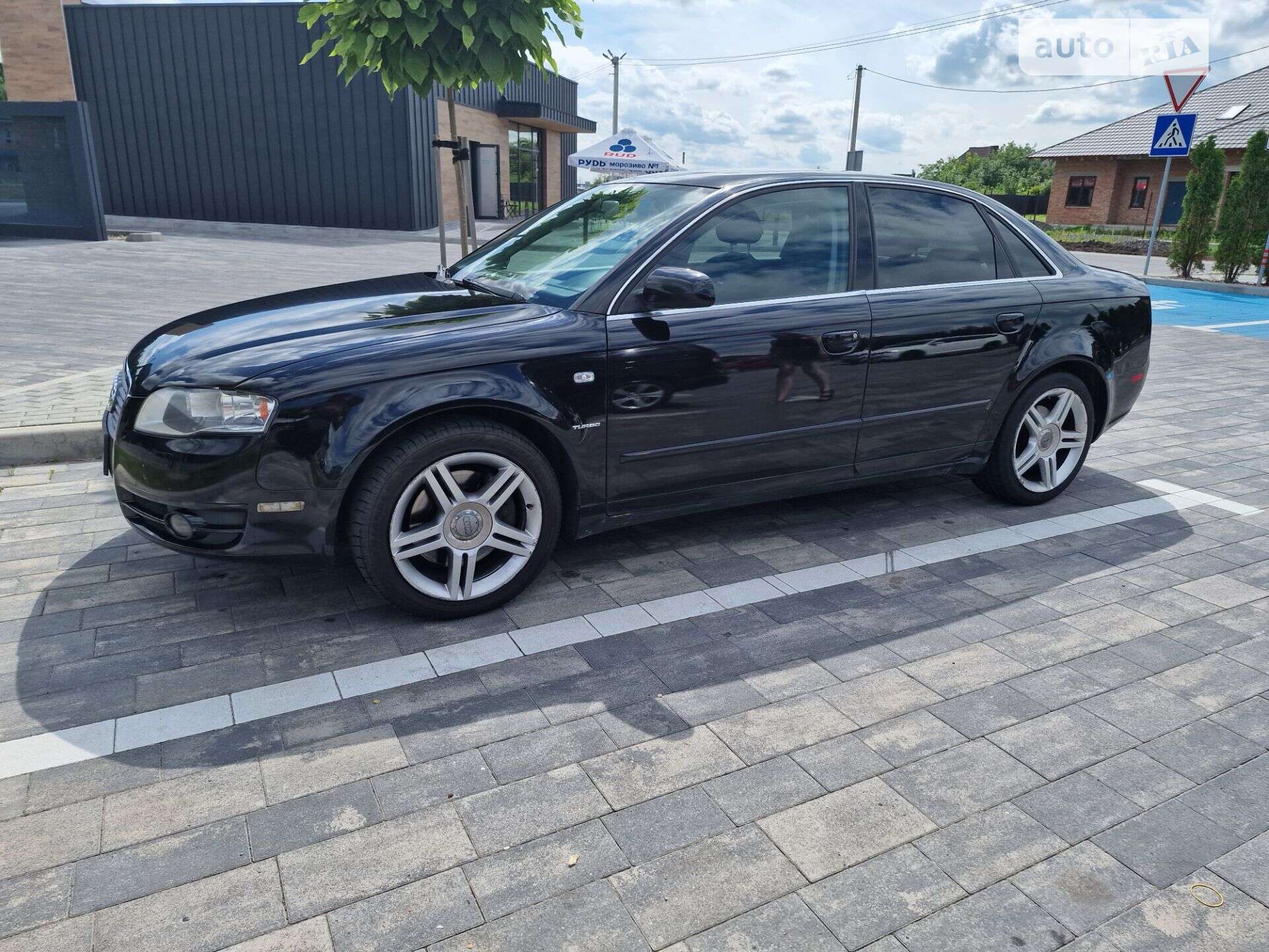 AUDI A4 2006