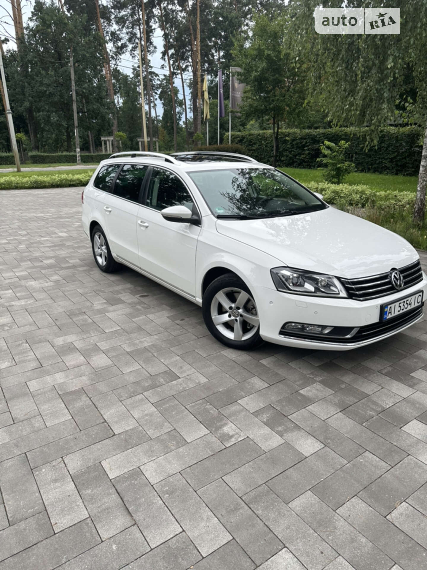 VOLKSWAGEN PASSAT 2013