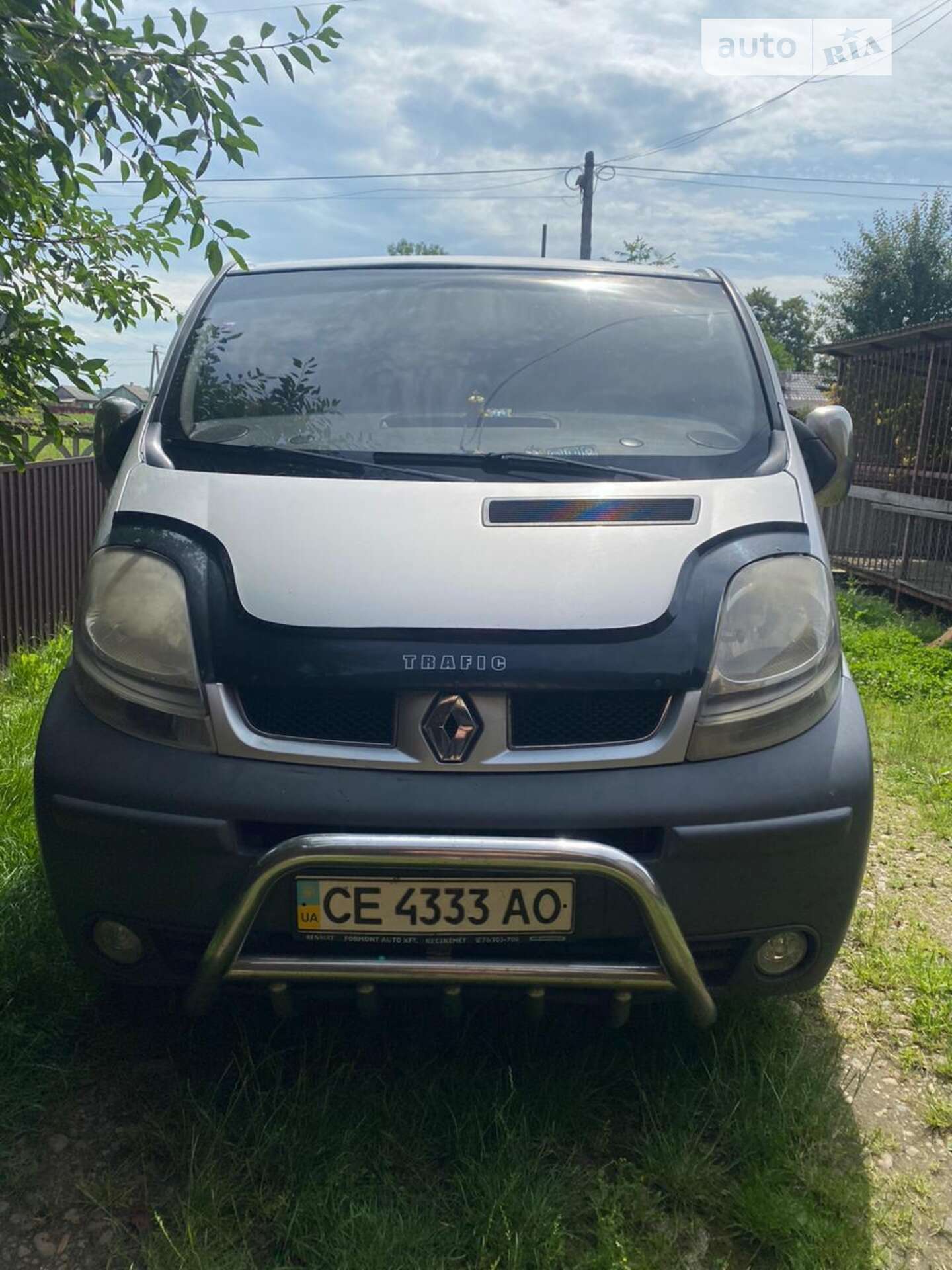 RENAULT TRAFIC 2004