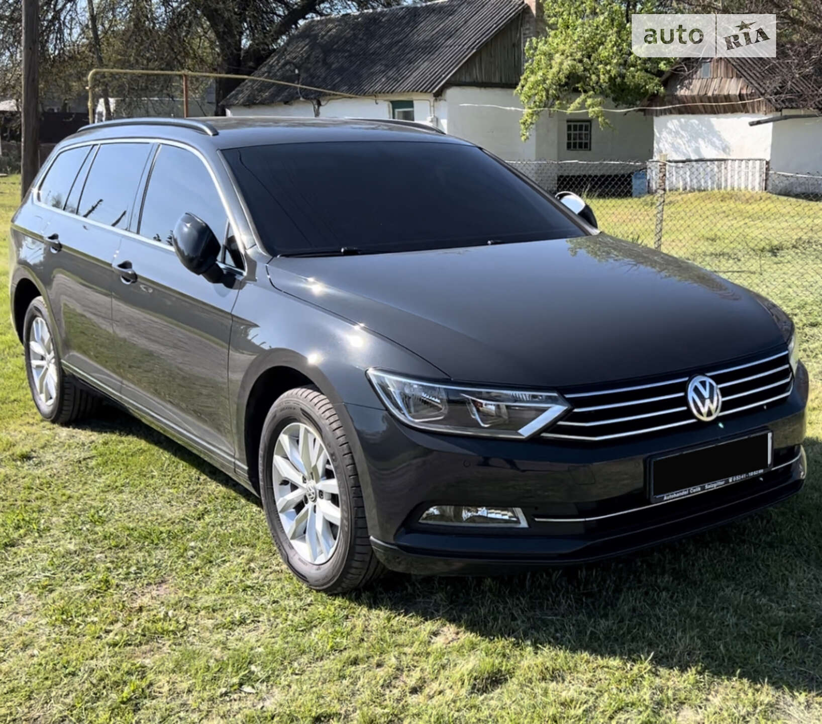 VOLKSWAGEN PASSAT 2017