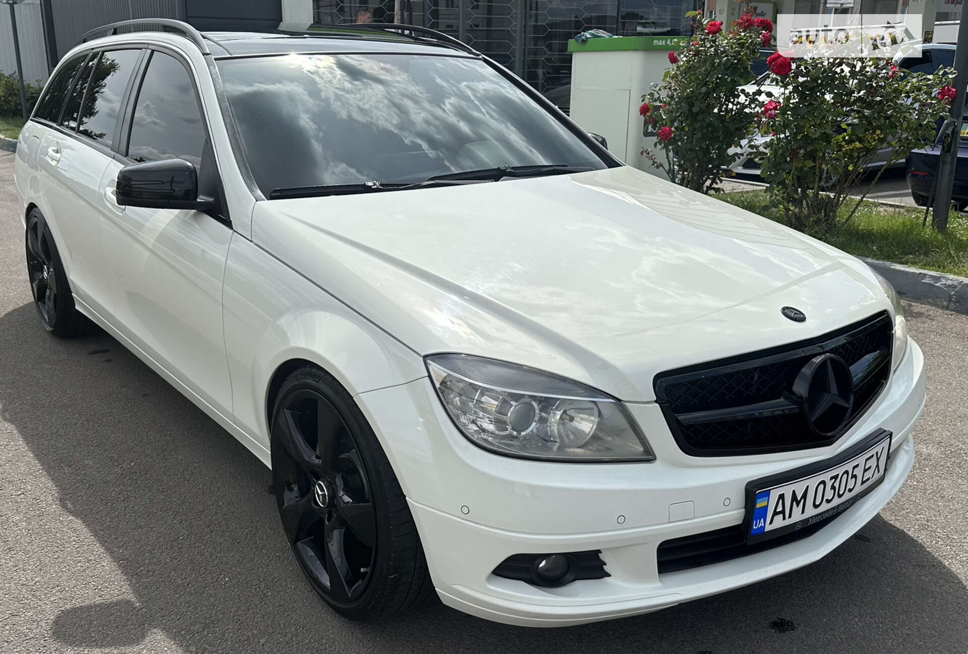MERCEDES-BENZ C 200 2010