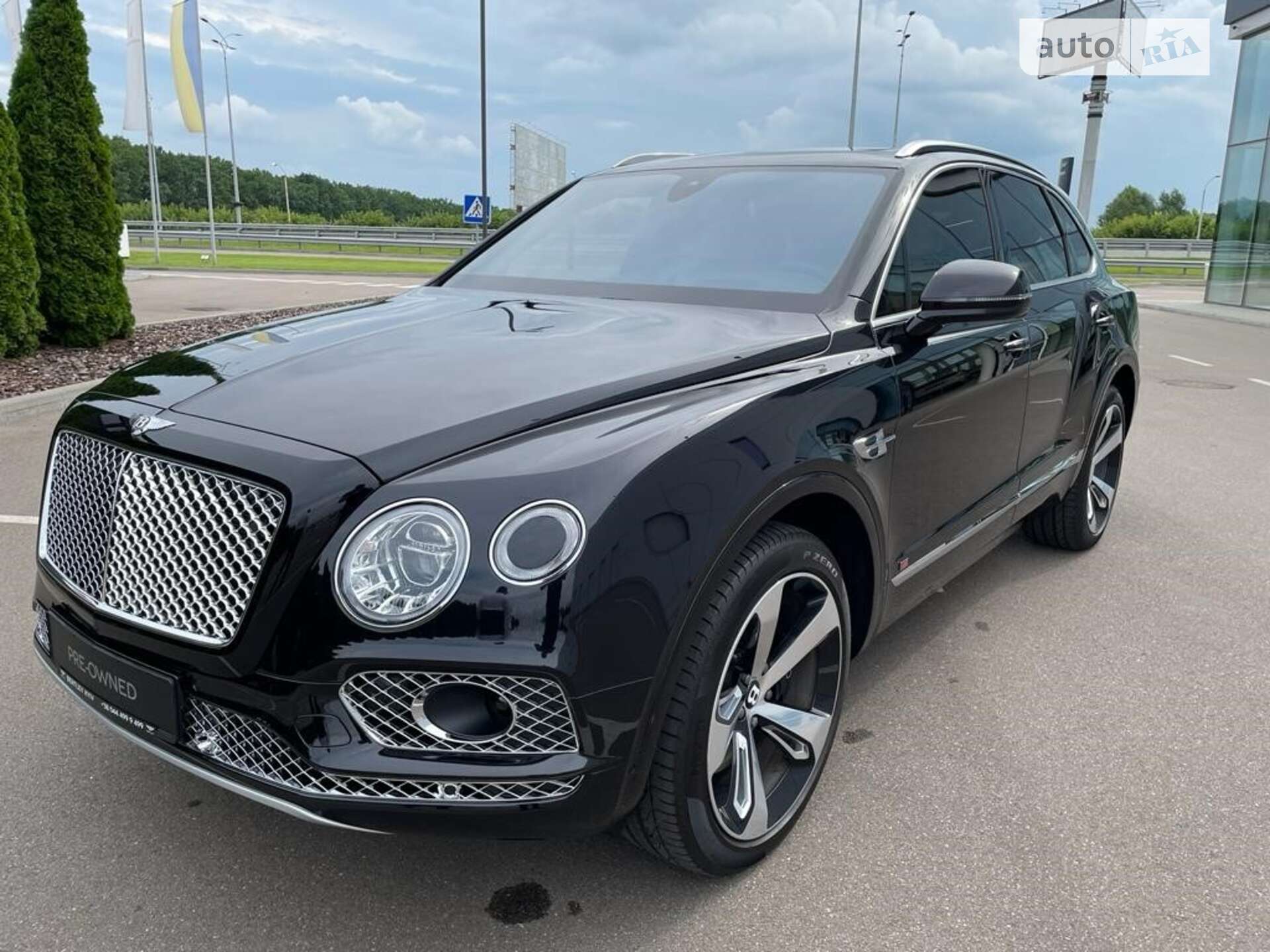 BENTLEY BENTAYGA 2016