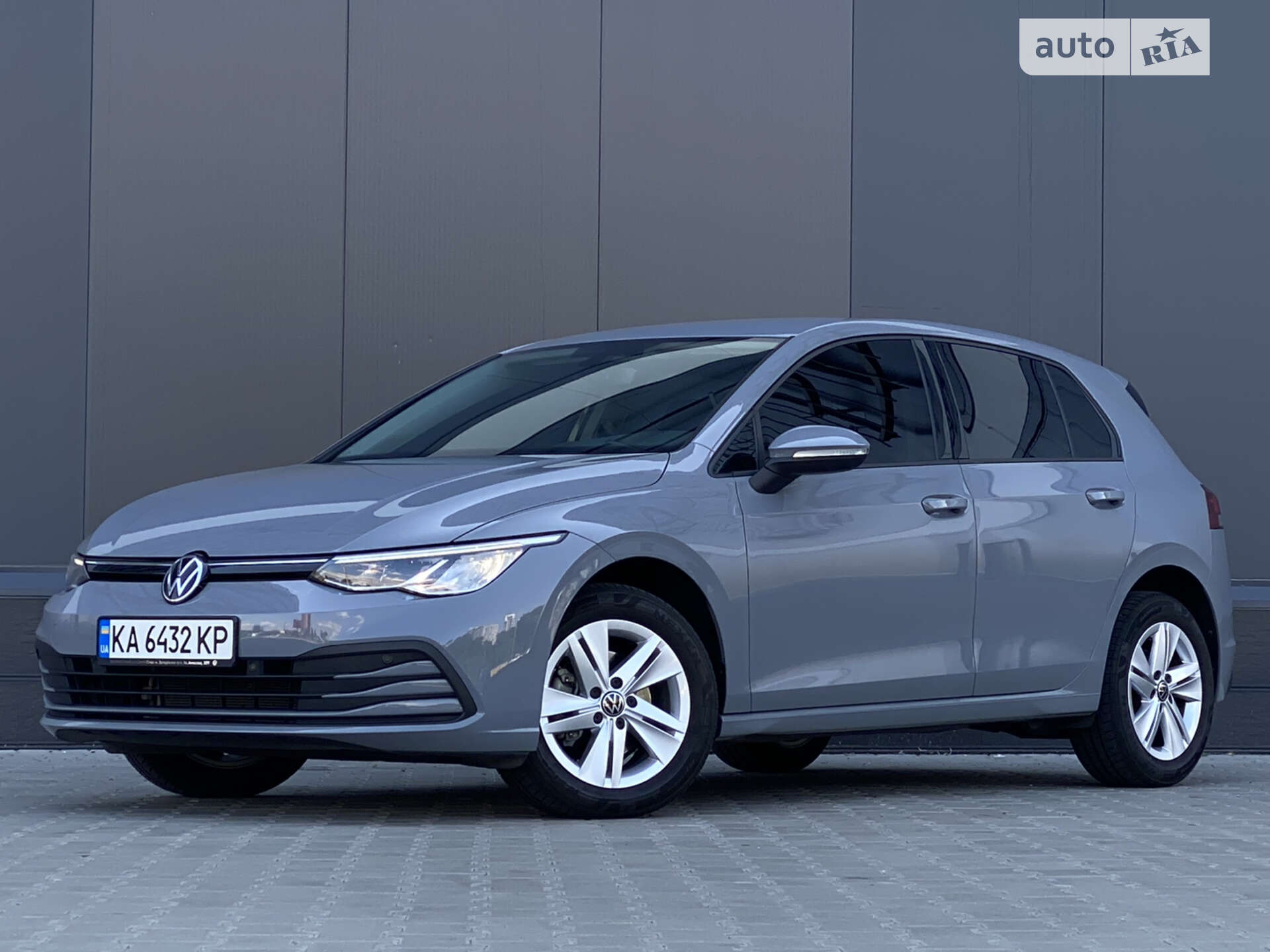 VOLKSWAGEN GOLF 2021