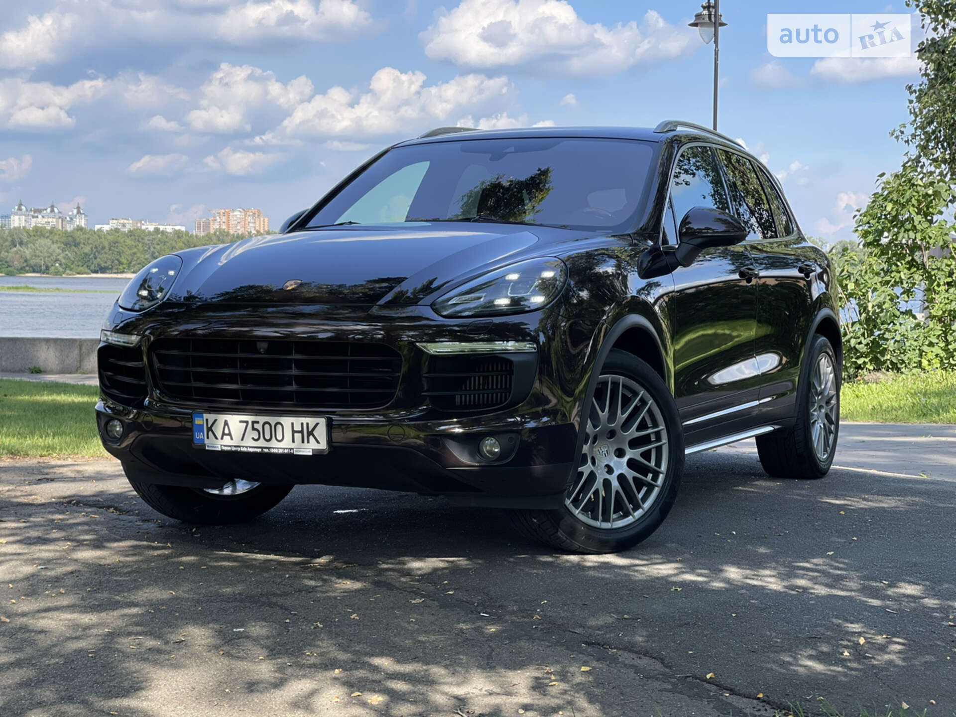 PORSCHE CAYENNE 2015
