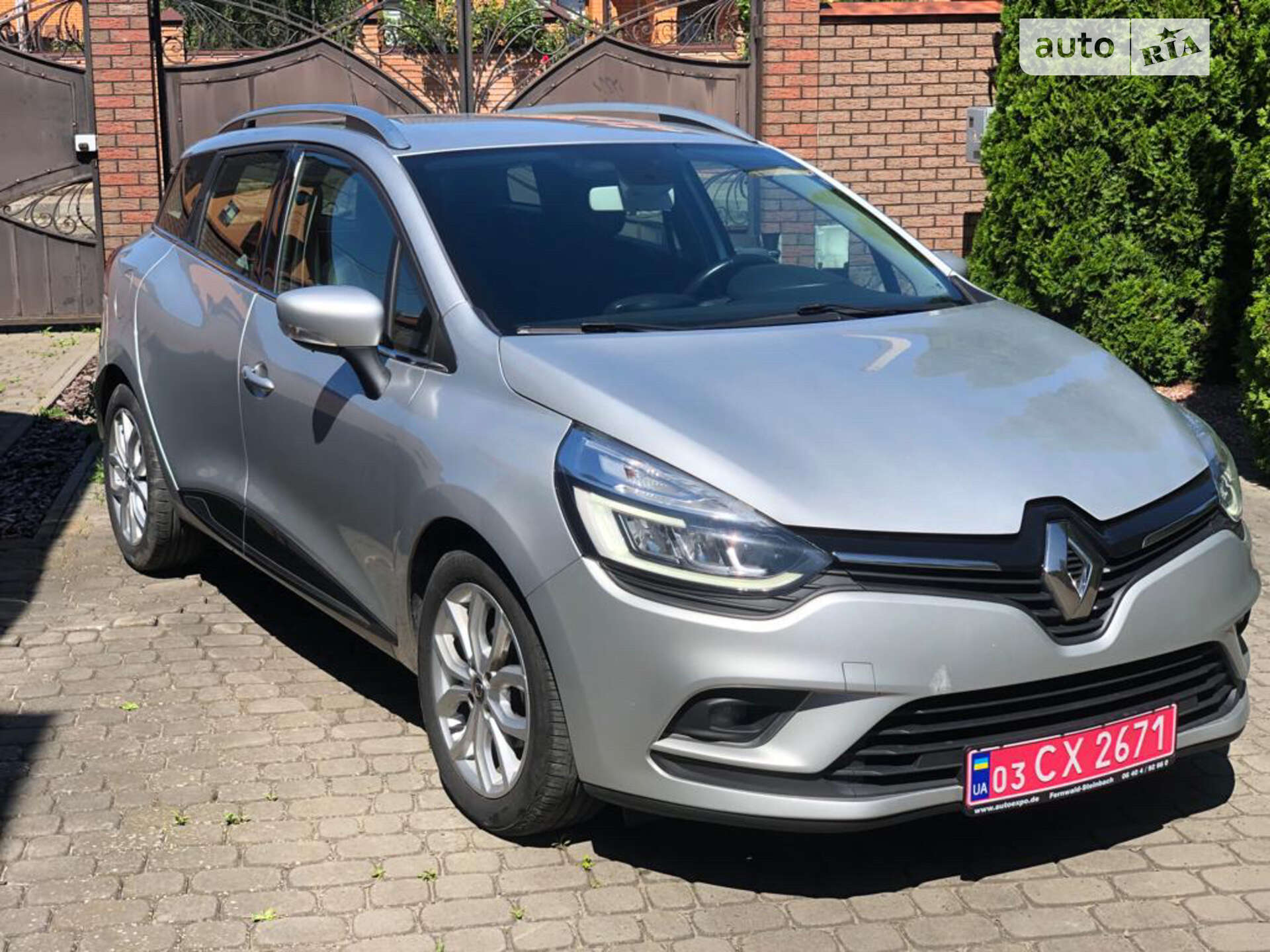 RENAULT CLIO 2018