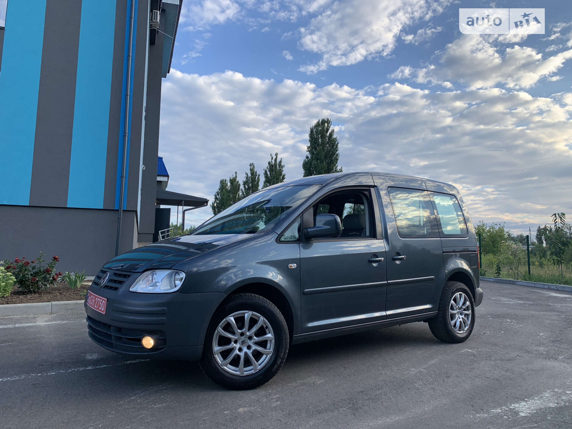 VOLKSWAGEN CADDY 2009
