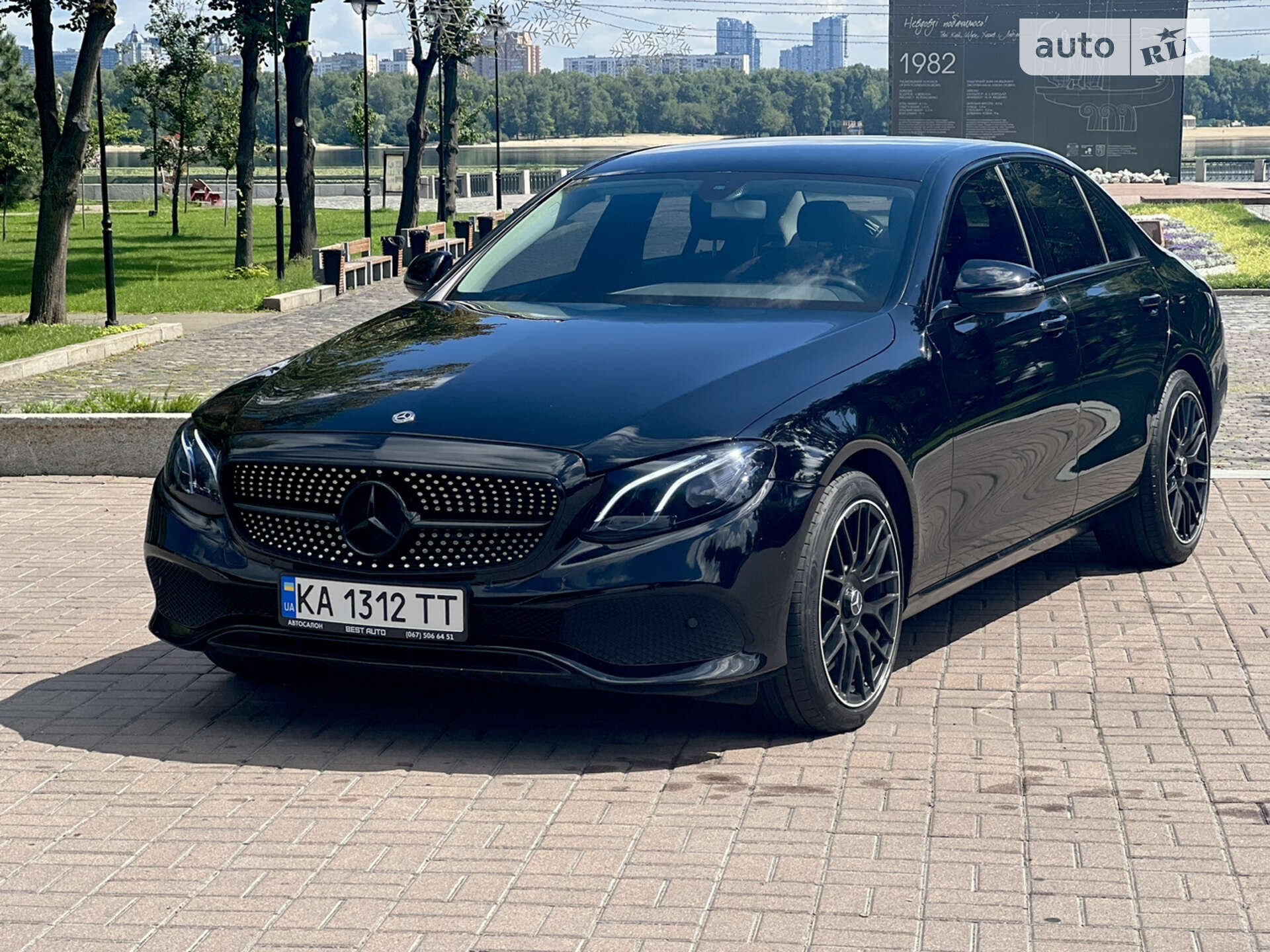 MERCEDES-BENZ E 220 D 2017