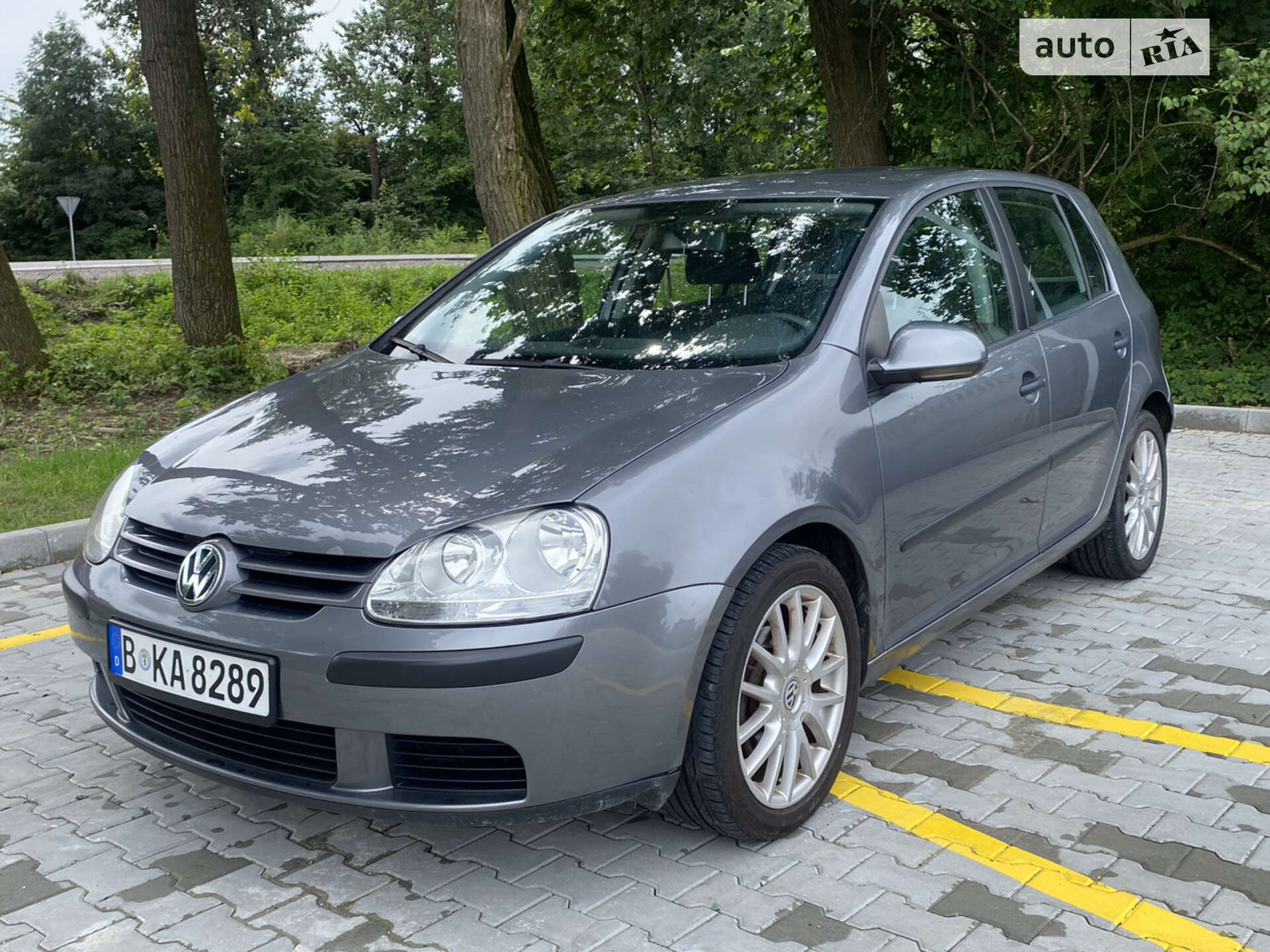 VOLKSWAGEN GOLF 2005