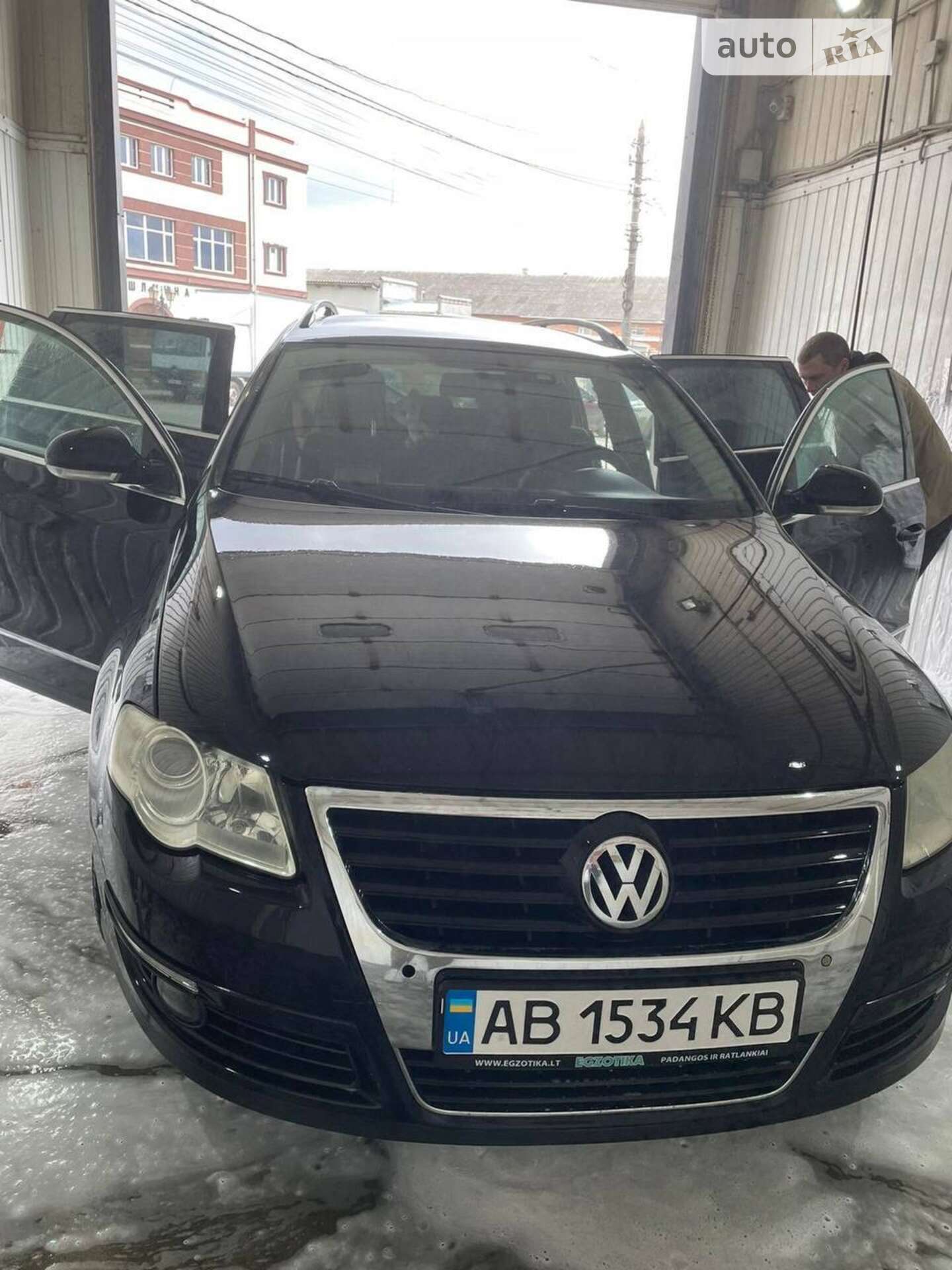 VOLKSWAGEN PASSAT 2006