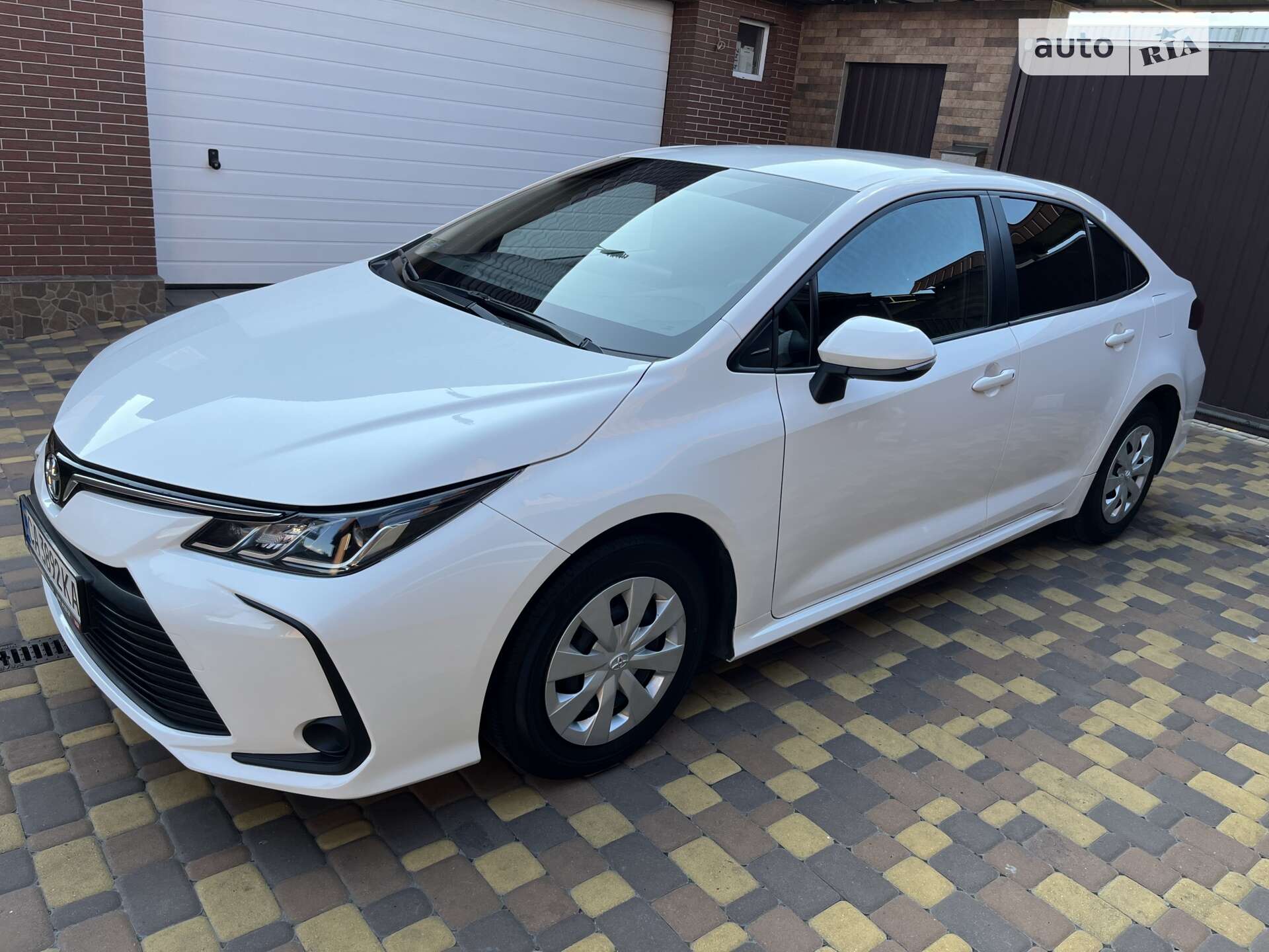 TOYOTA COROLLA 2019