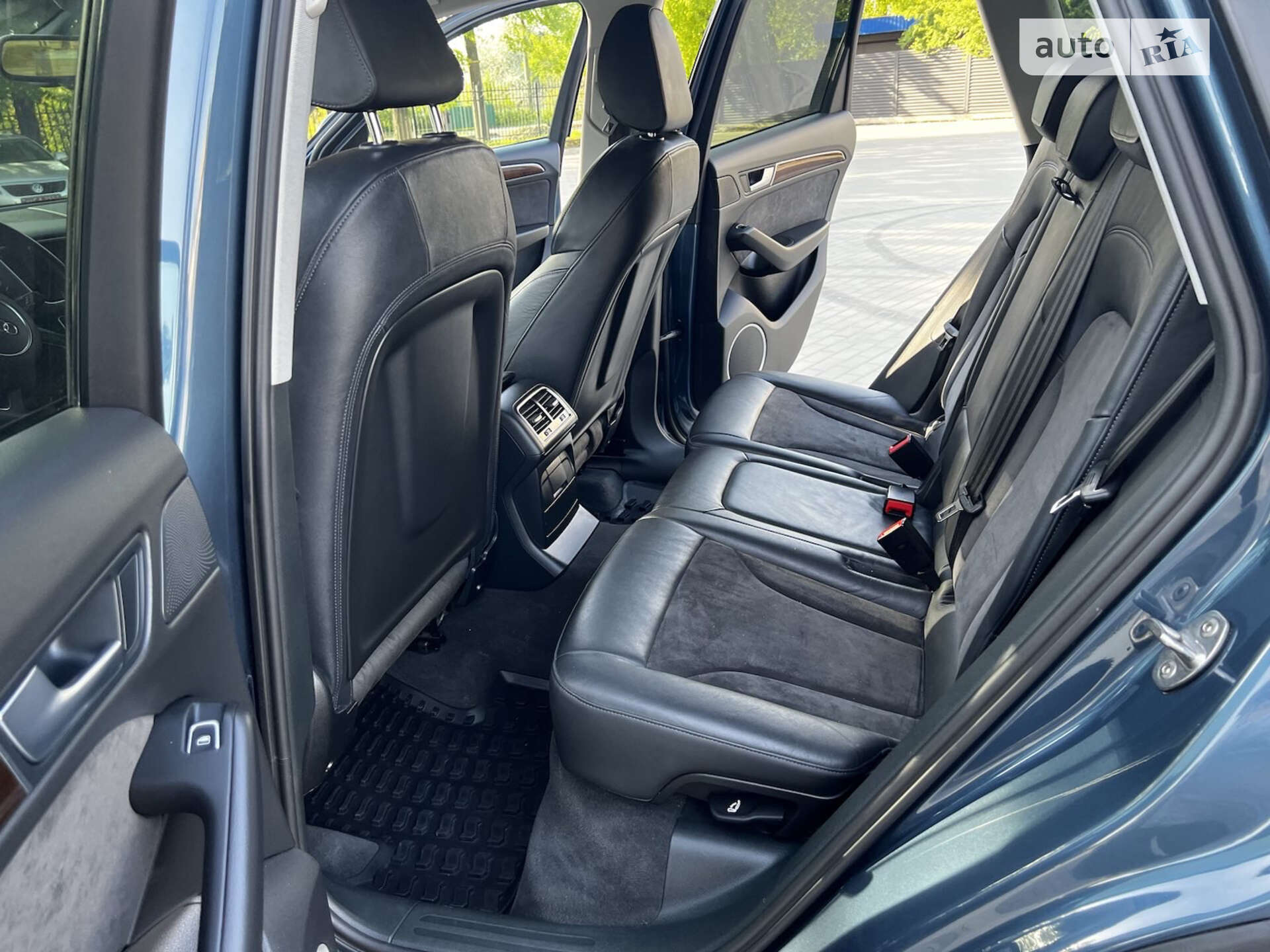 Головне фото звіту автомобіля AUDI Q5 2016