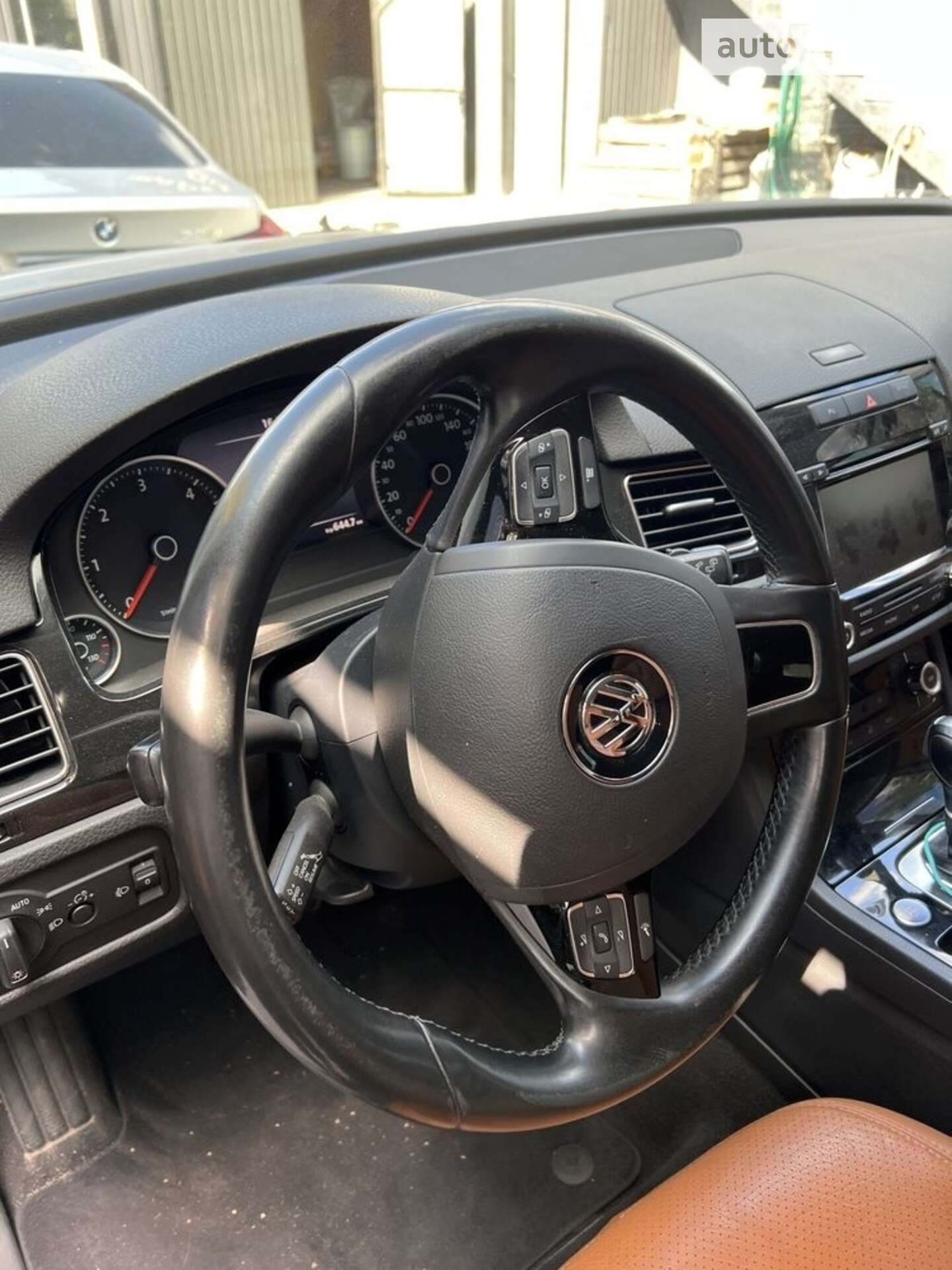 VOLKSWAGEN TOUAREG 2012
