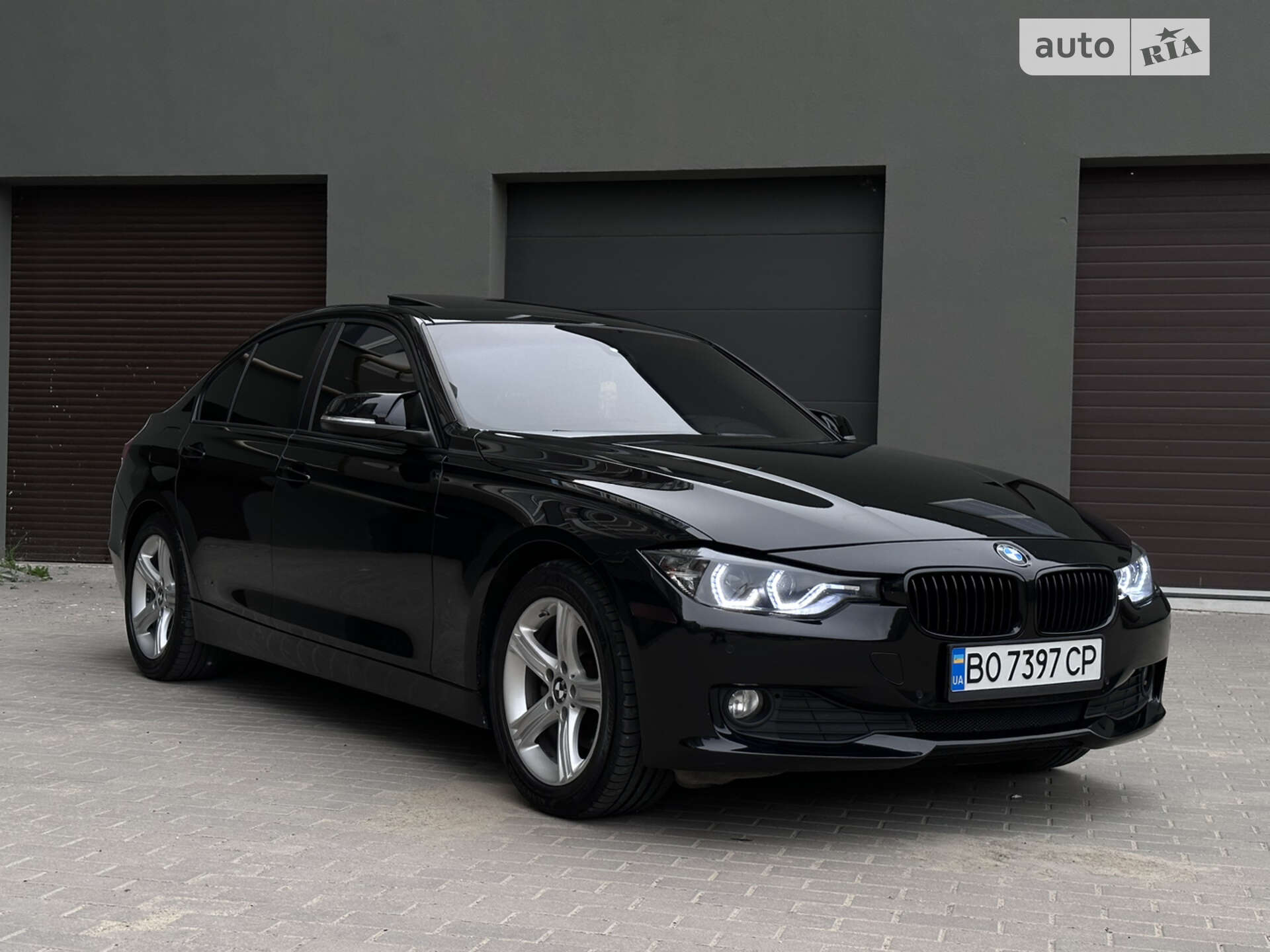 BMW 320 2013