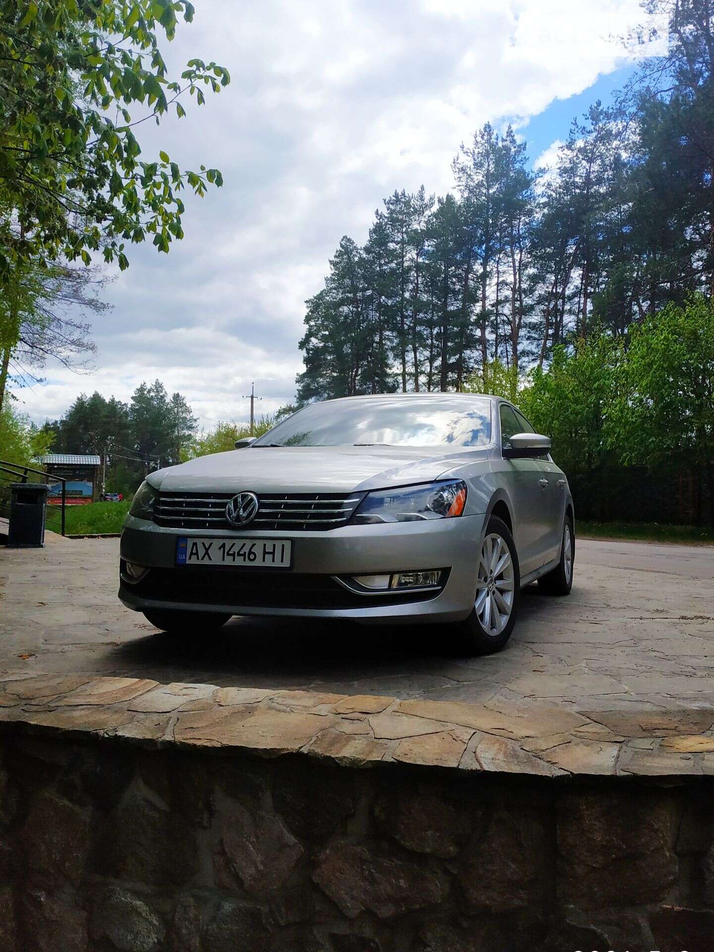 VOLKSWAGEN PASSAT 2012