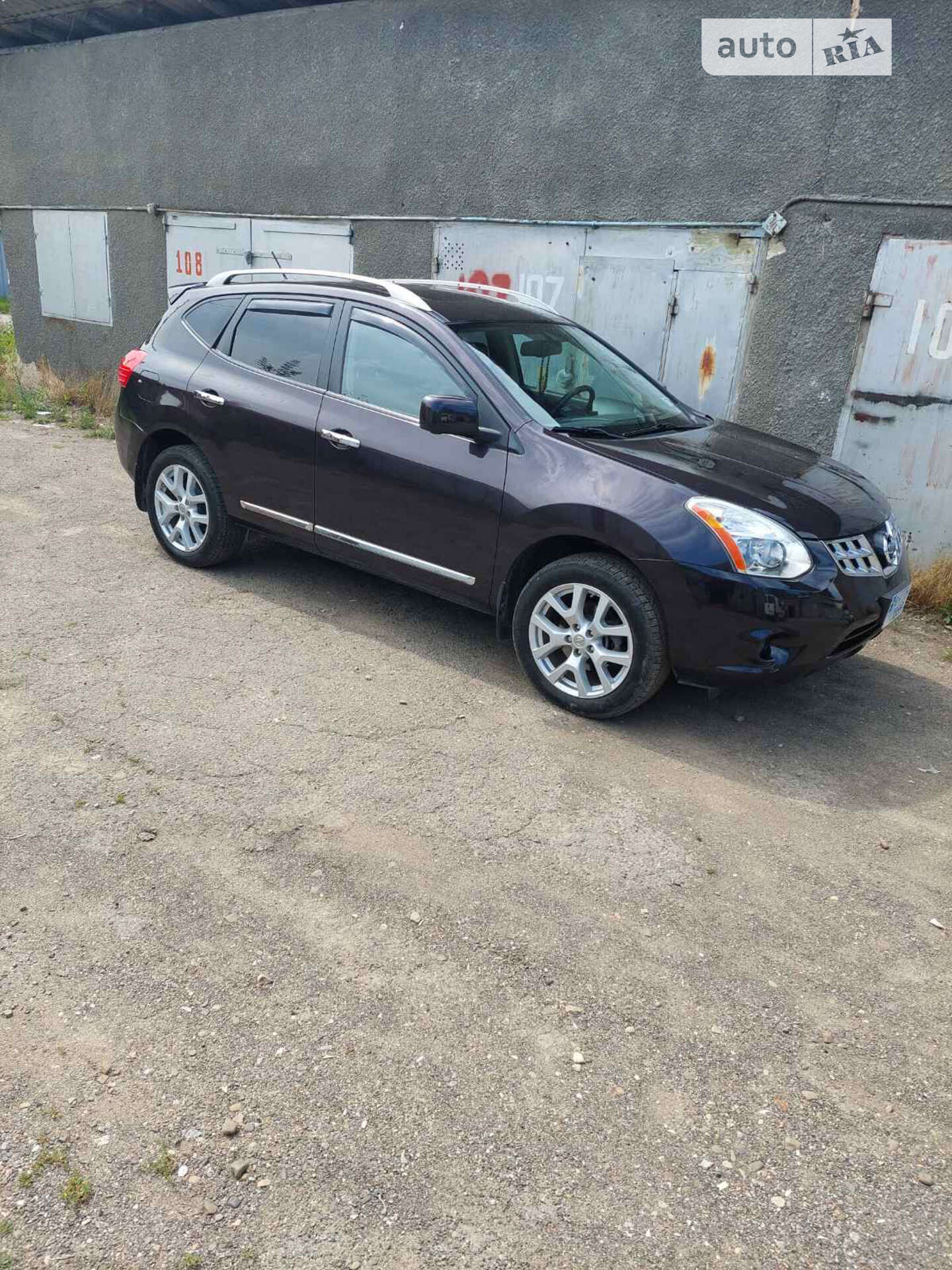 NISSAN ROGUE 2012