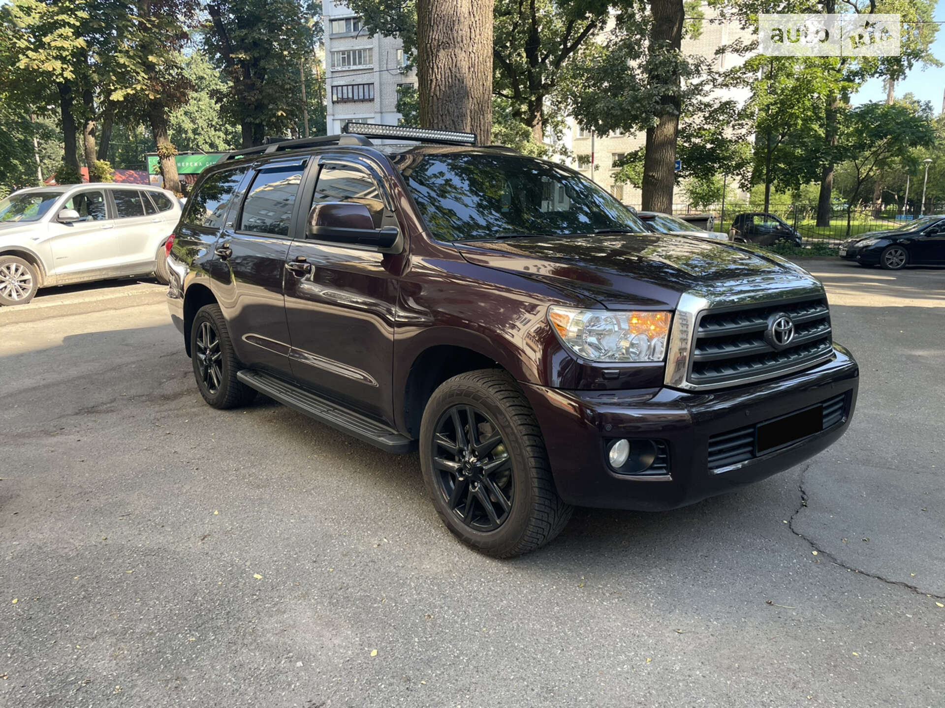 TOYOTA SEQUOIA 2015