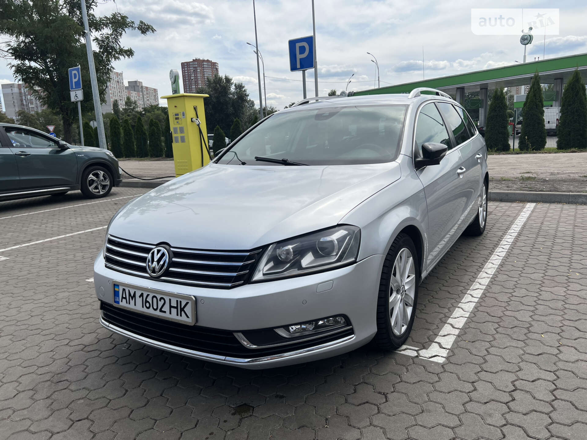 VOLKSWAGEN PASSAT 2014