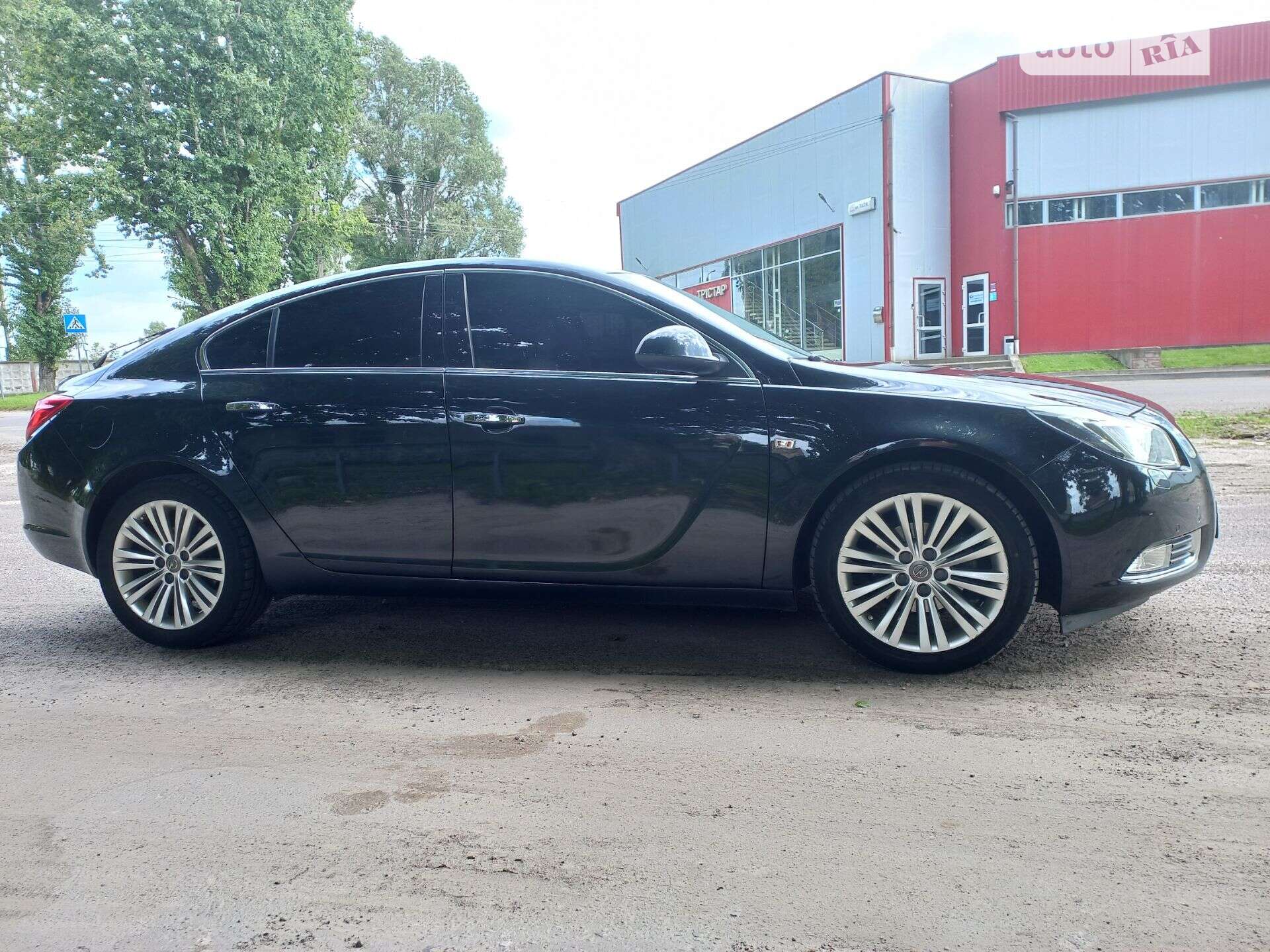 Головне фото звіту автомобіля OPEL INSIGNIA 2012