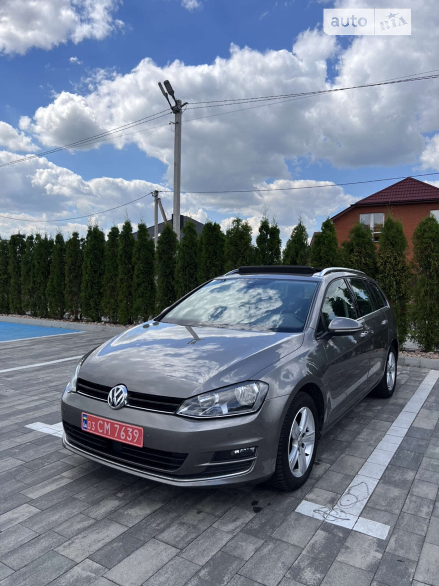 VOLKSWAGEN GOLF 2014