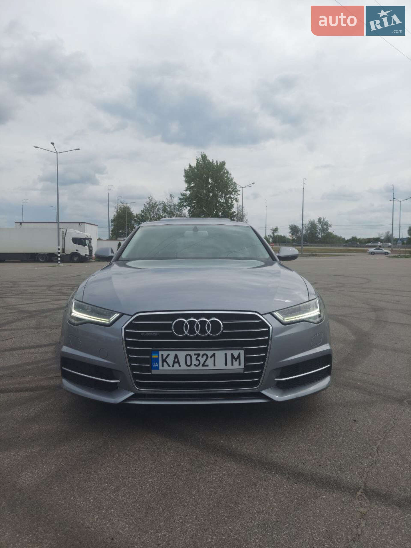 Головне фото звіту автомобіля AUDI A6 2015