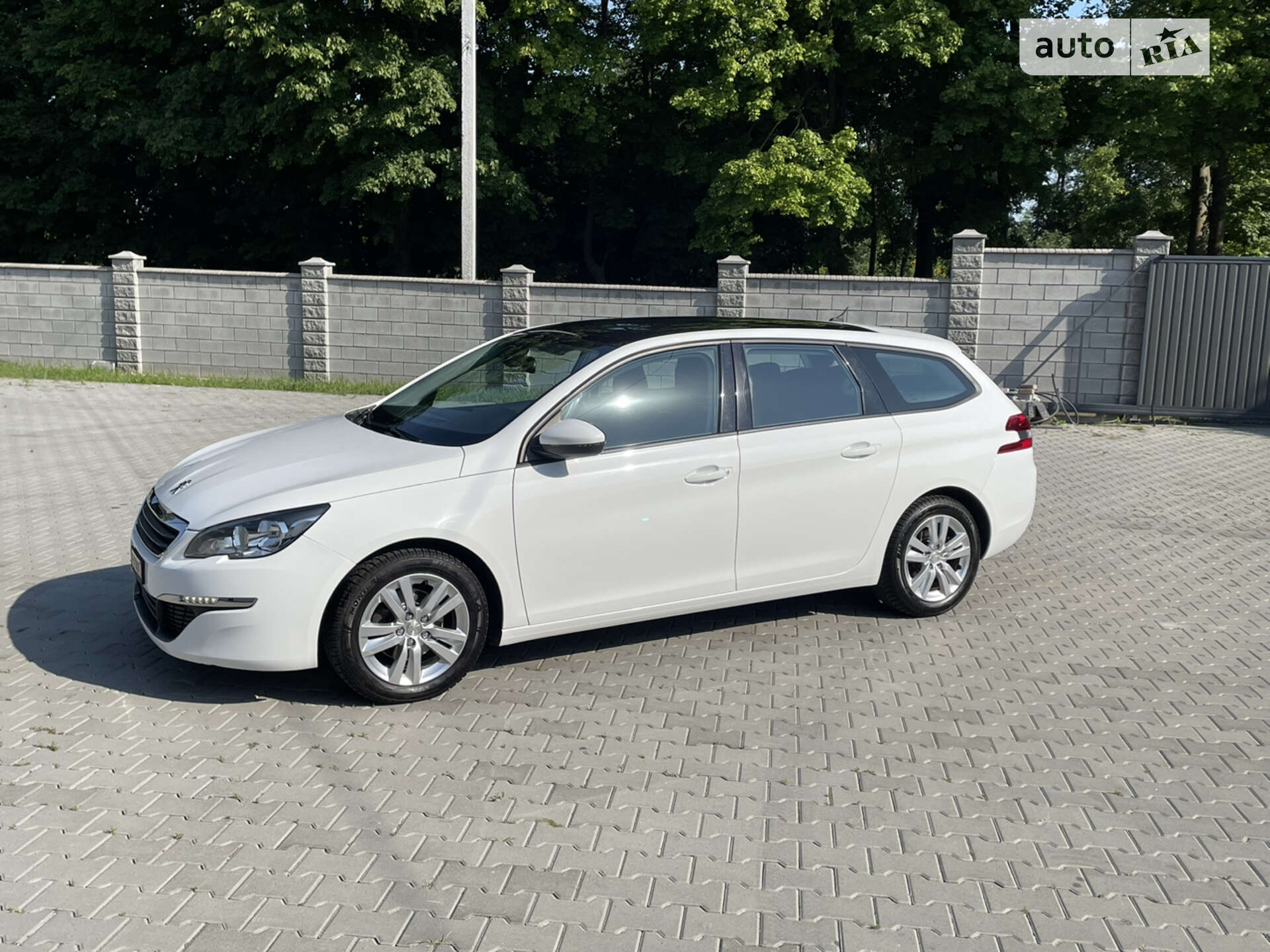 PEUGEOT 308 2016