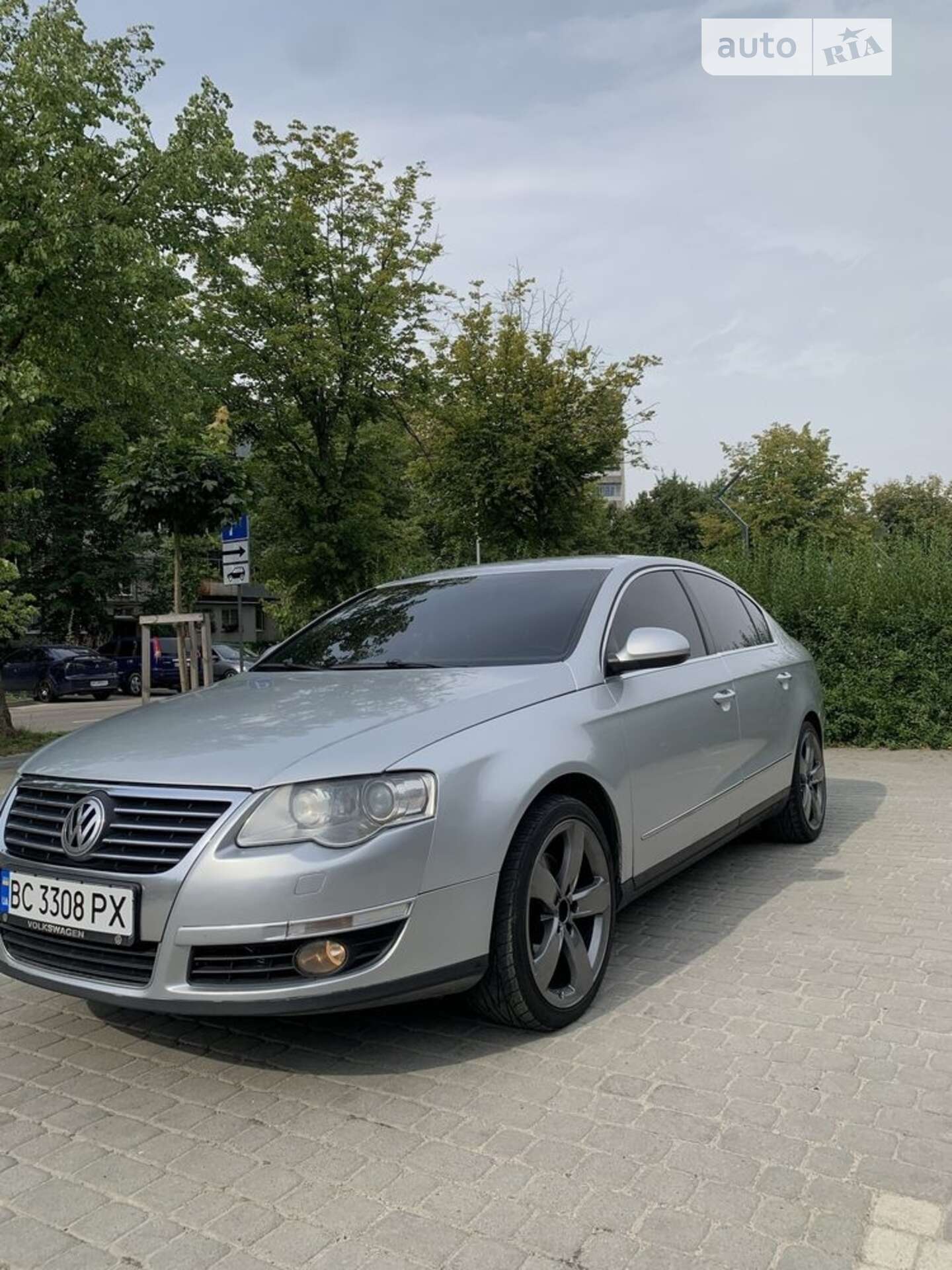 VOLKSWAGEN PASSAT 2006