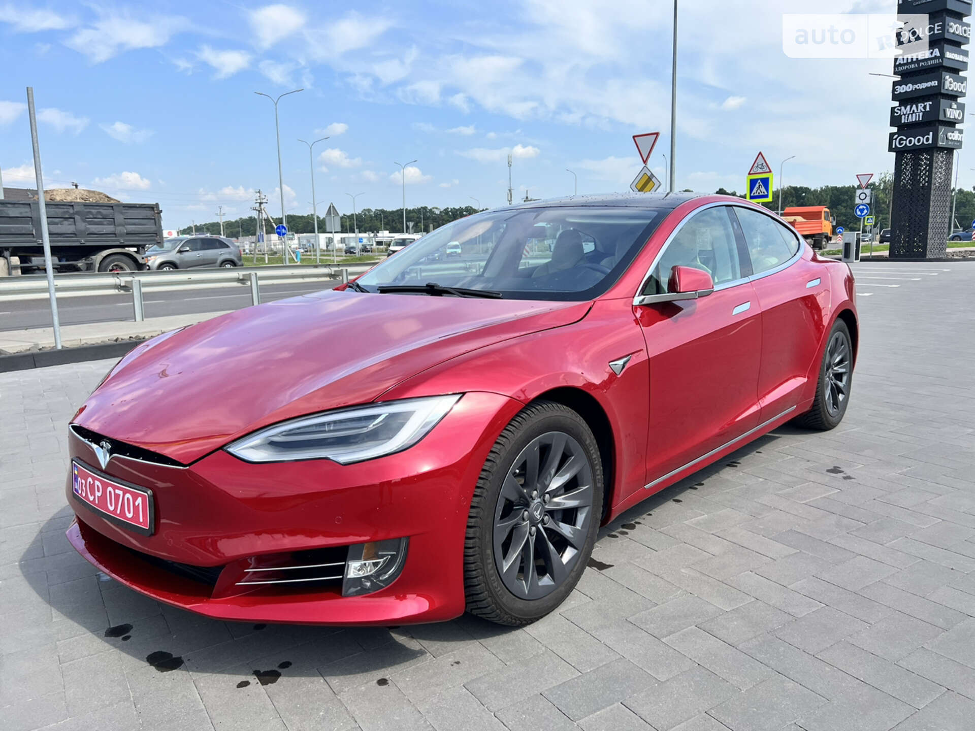TESLA MODEL S 2019