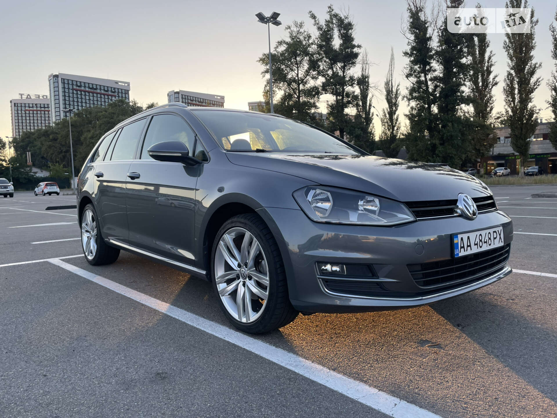 VOLKSWAGEN GOLF VARIANT 2015