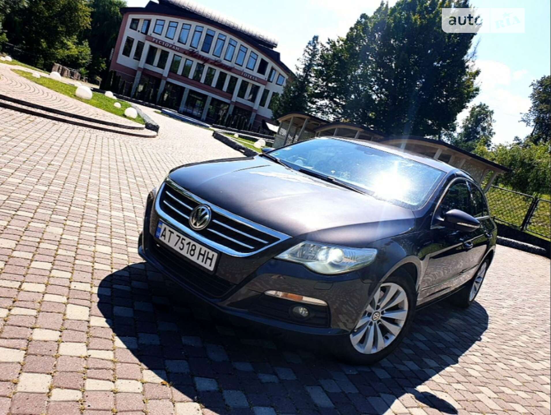 VOLKSWAGEN PASSAT 2009