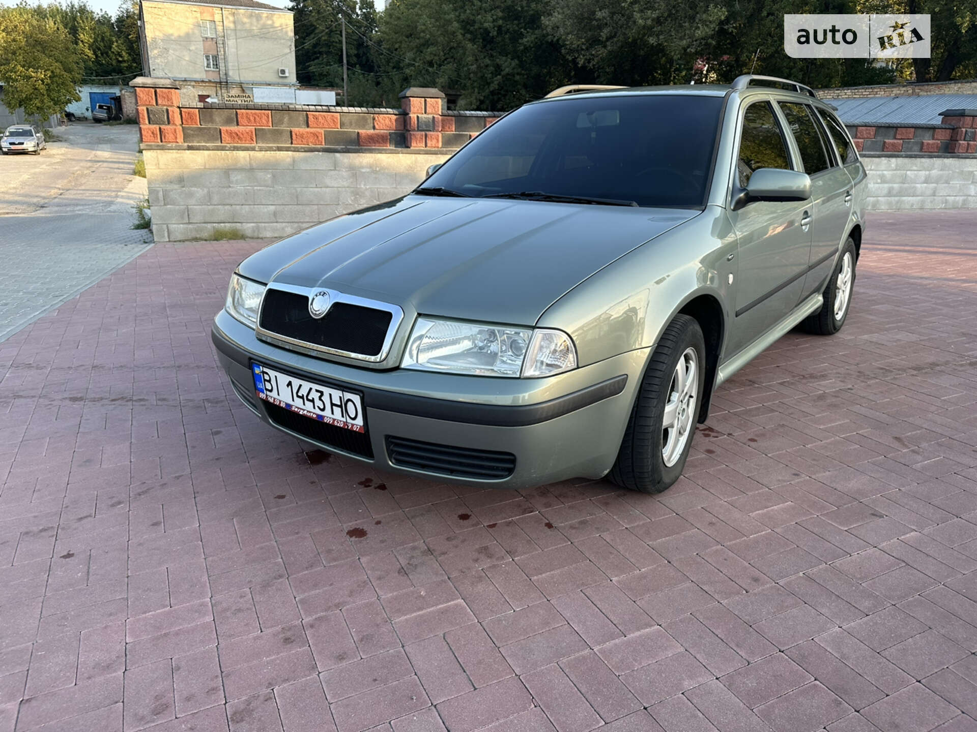 Головне фото звіту автомобіля SKODA OCTAVIA 2001