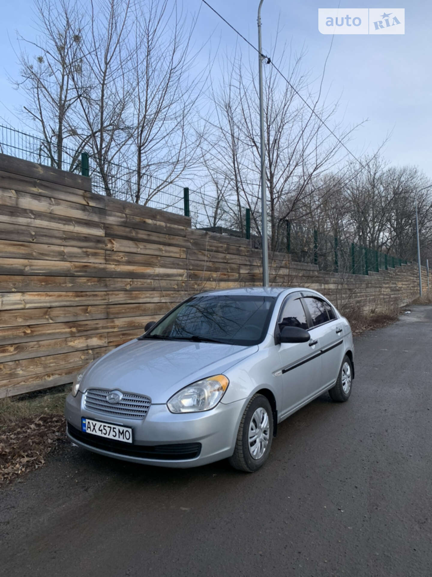 HYUNDAI ACCENT 2010