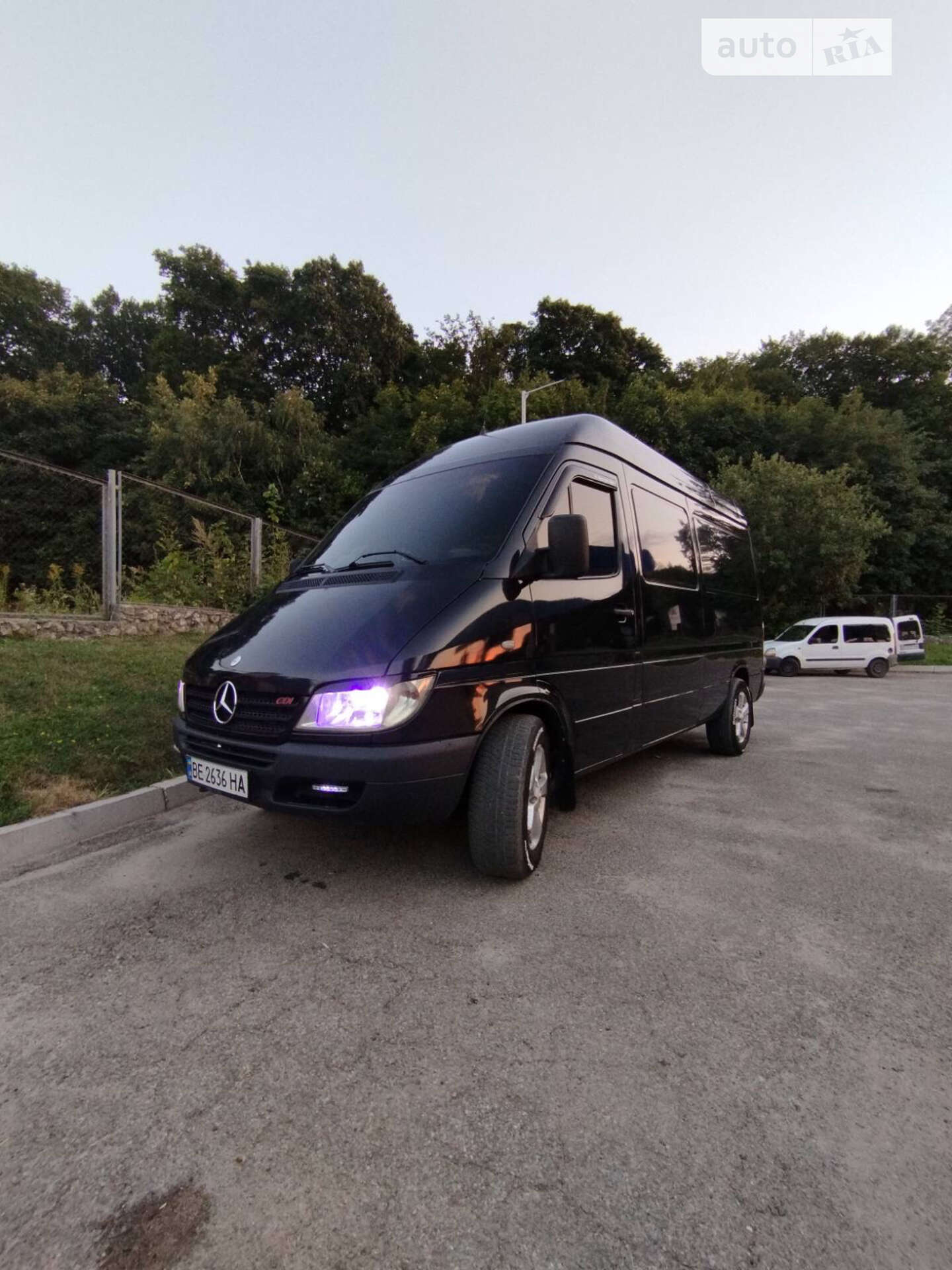 MERCEDES-BENZ 213CDI 2003