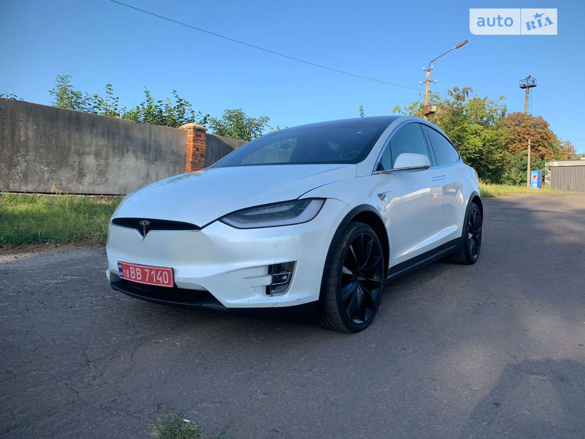 Головне фото звіту автомобіля TESLA MODEL X 2020