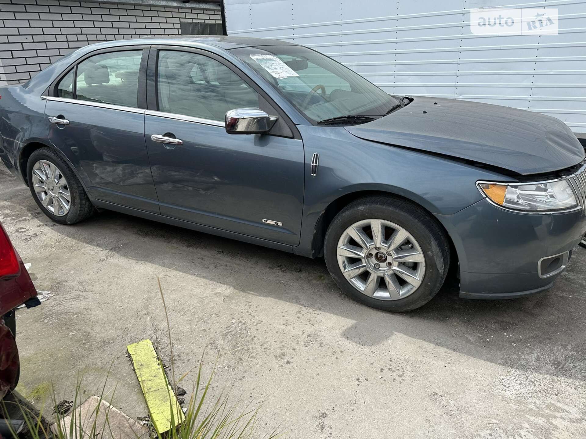 LINCOLN MKZ 2012
