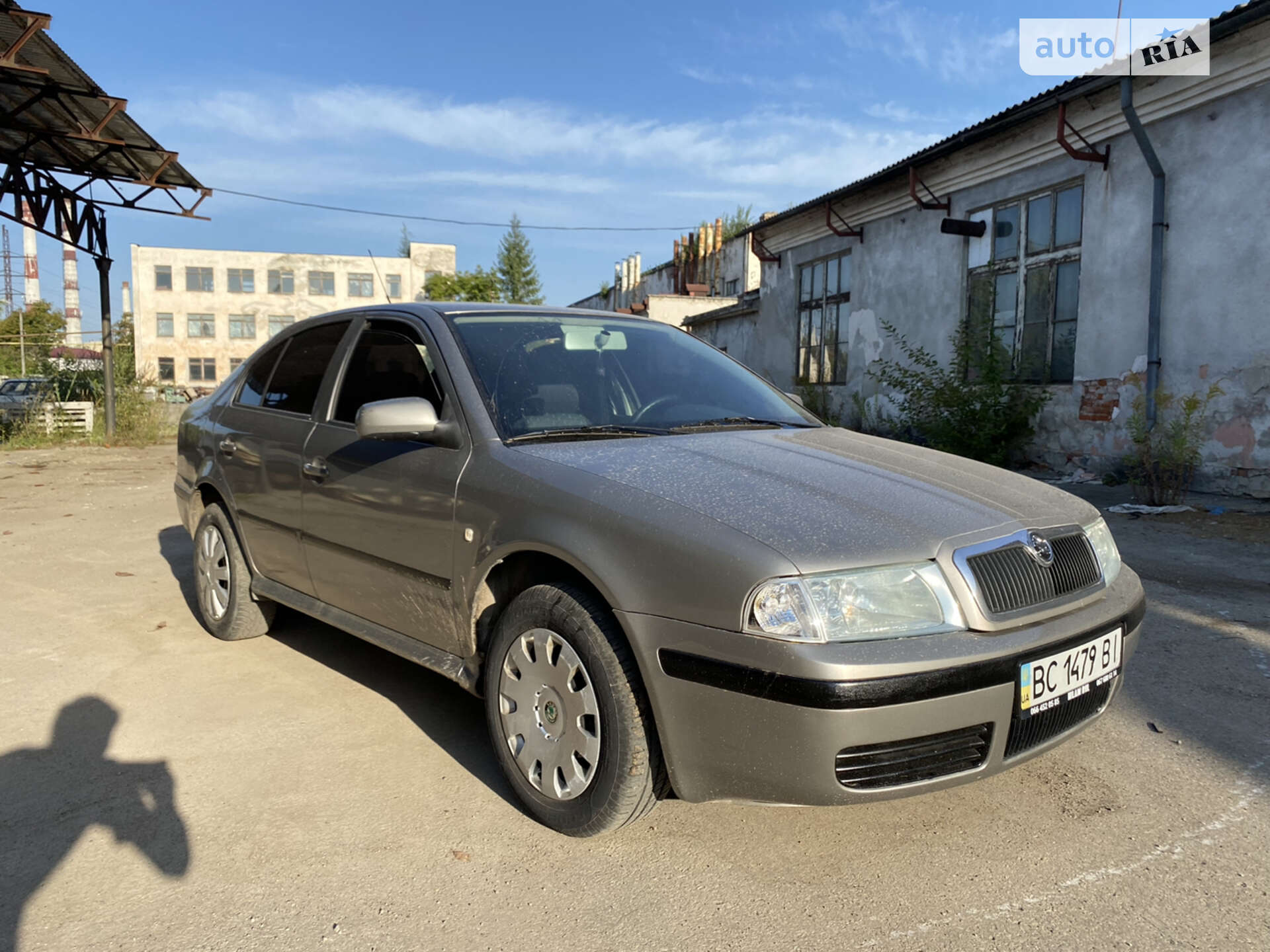 Головне фото звіту автомобіля SKODA OCTAVIA TOUR 2007