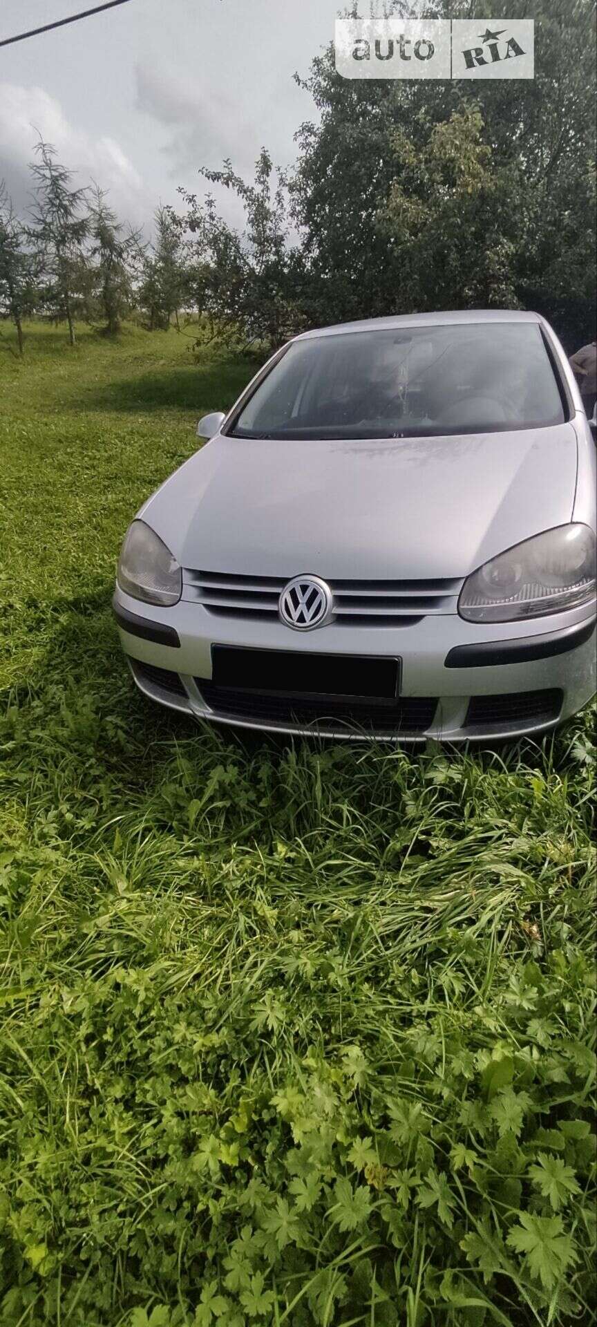 VOLKSWAGEN GOLF 2004