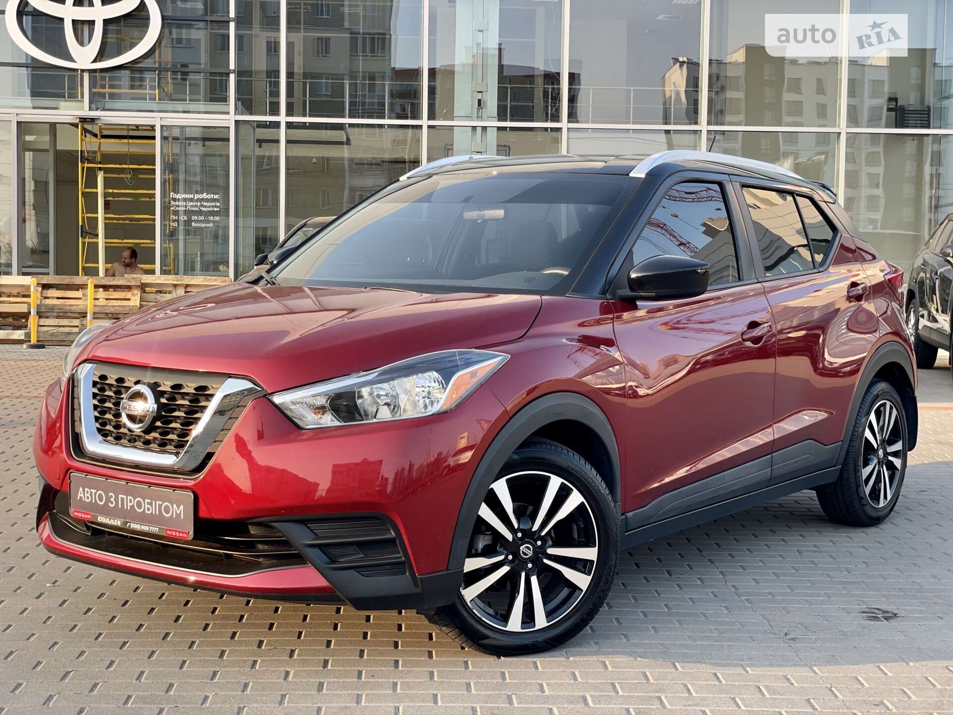 NISSAN KICKS 2019