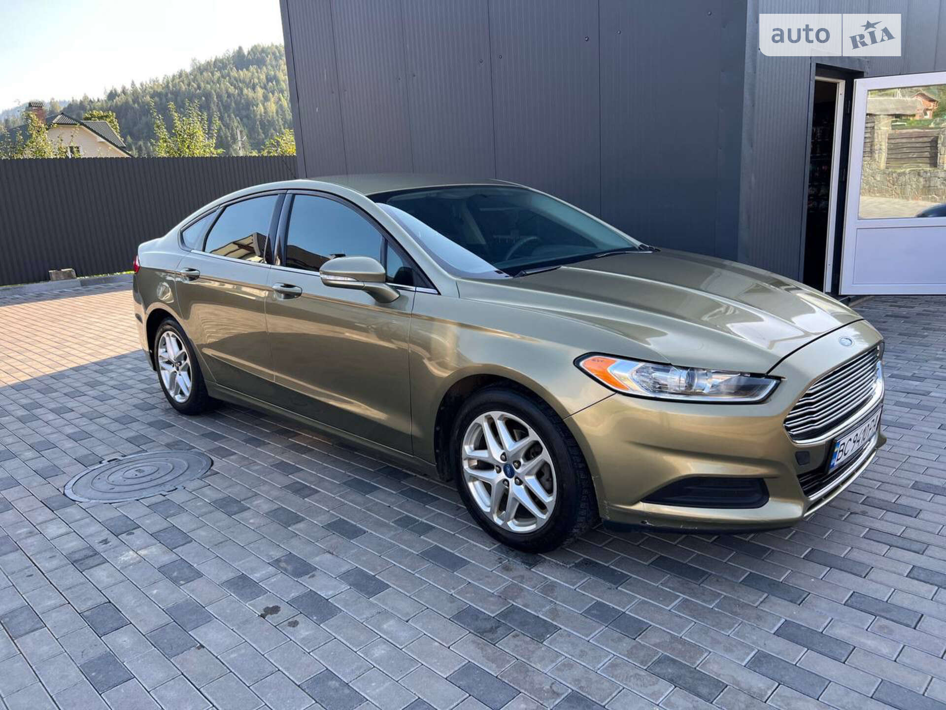 Ford Fusion 2012