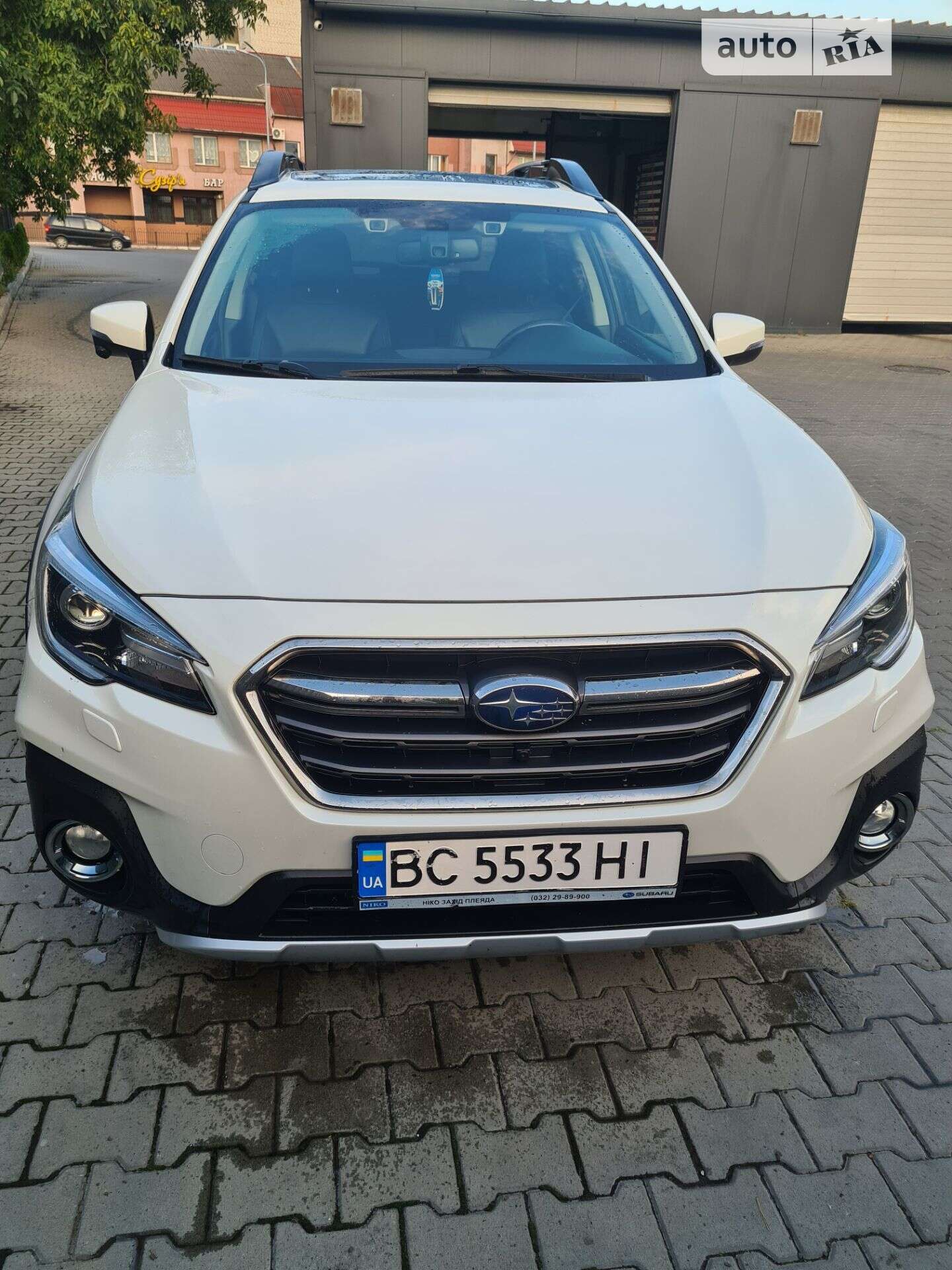 SUBARU OUTBACK 2018